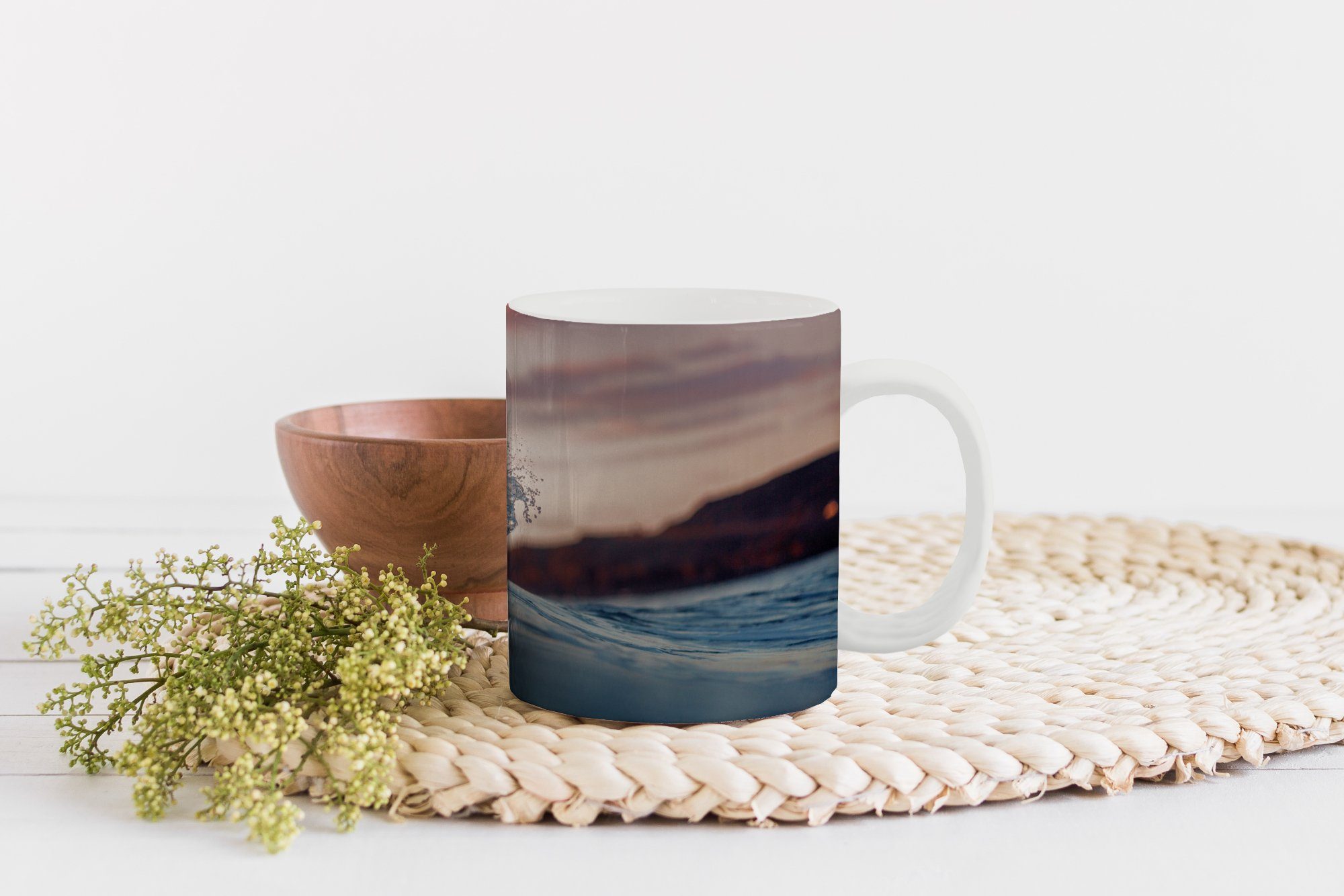MuchoWow Tasse Ruhige Wellen Sonnenuntergang, bei Geschenk Teetasse, Teetasse, Keramik, Becher, Kaffeetassen