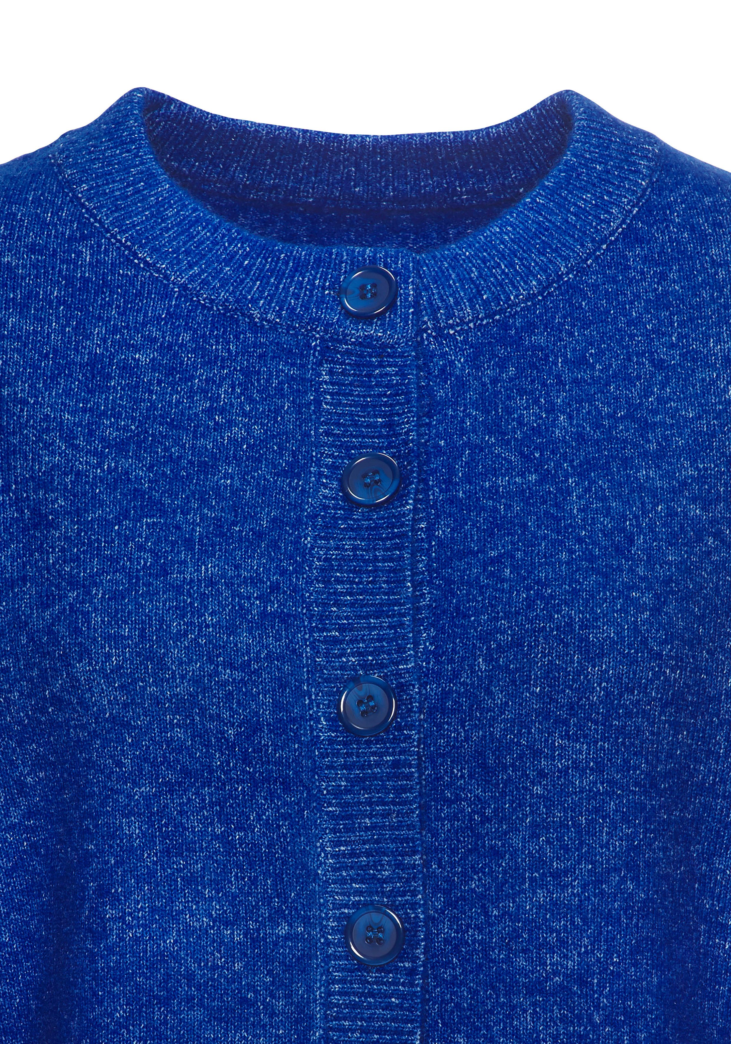 LASCANA Strickjacke in leicht verkürzter Form mit breitem Rippstrickbündchen aus kuschelweichem Strick, Cardigan mit langen Ärmeln, Basic – Bild 5 von 5