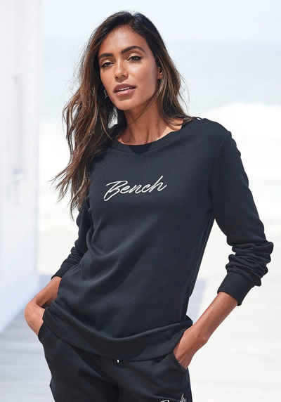 Bench. Sweatshirt Loungeshirt mit Logostickerei, Loungewear