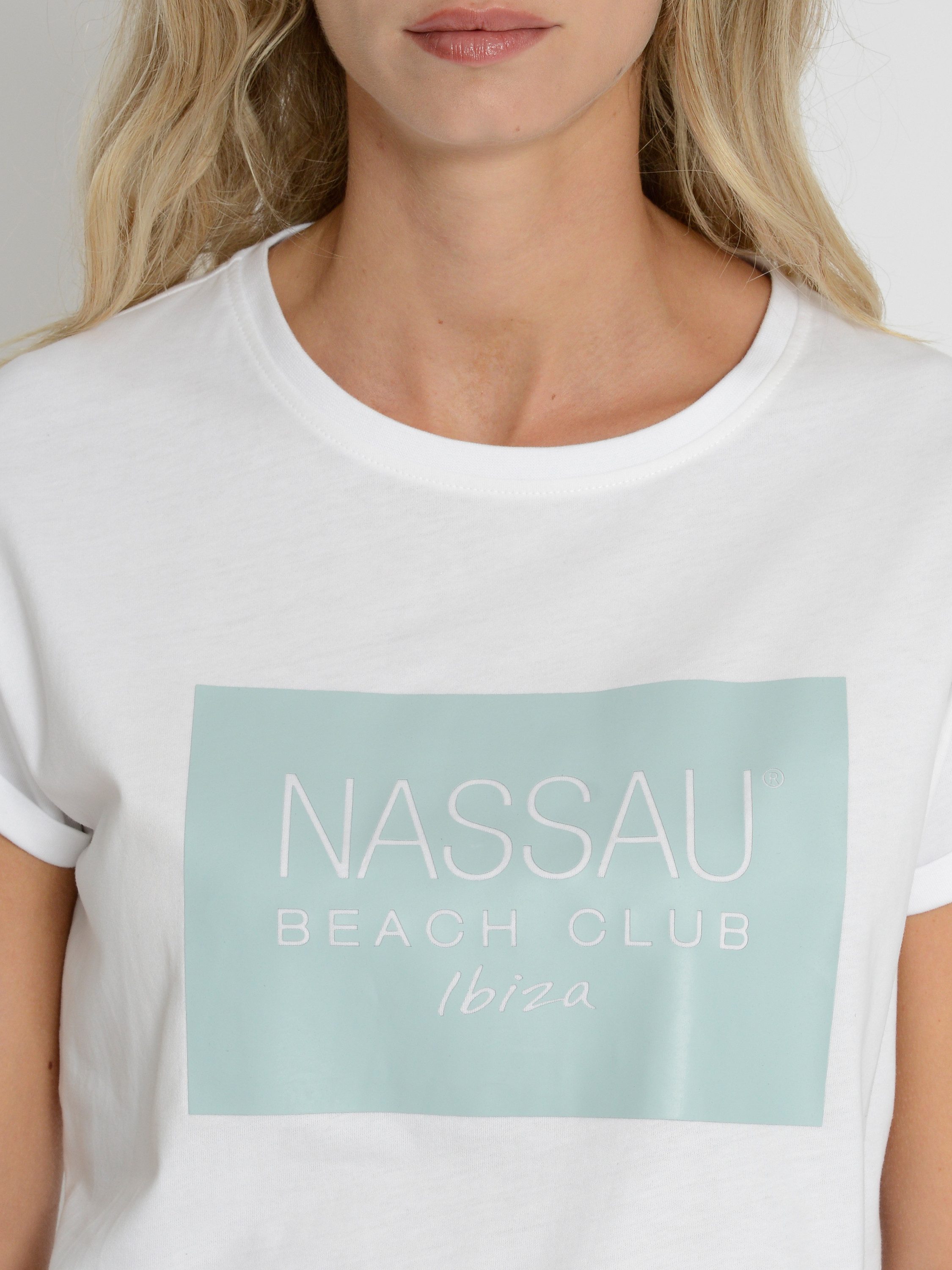 NASSAU BEACH T-Shirt NB231057