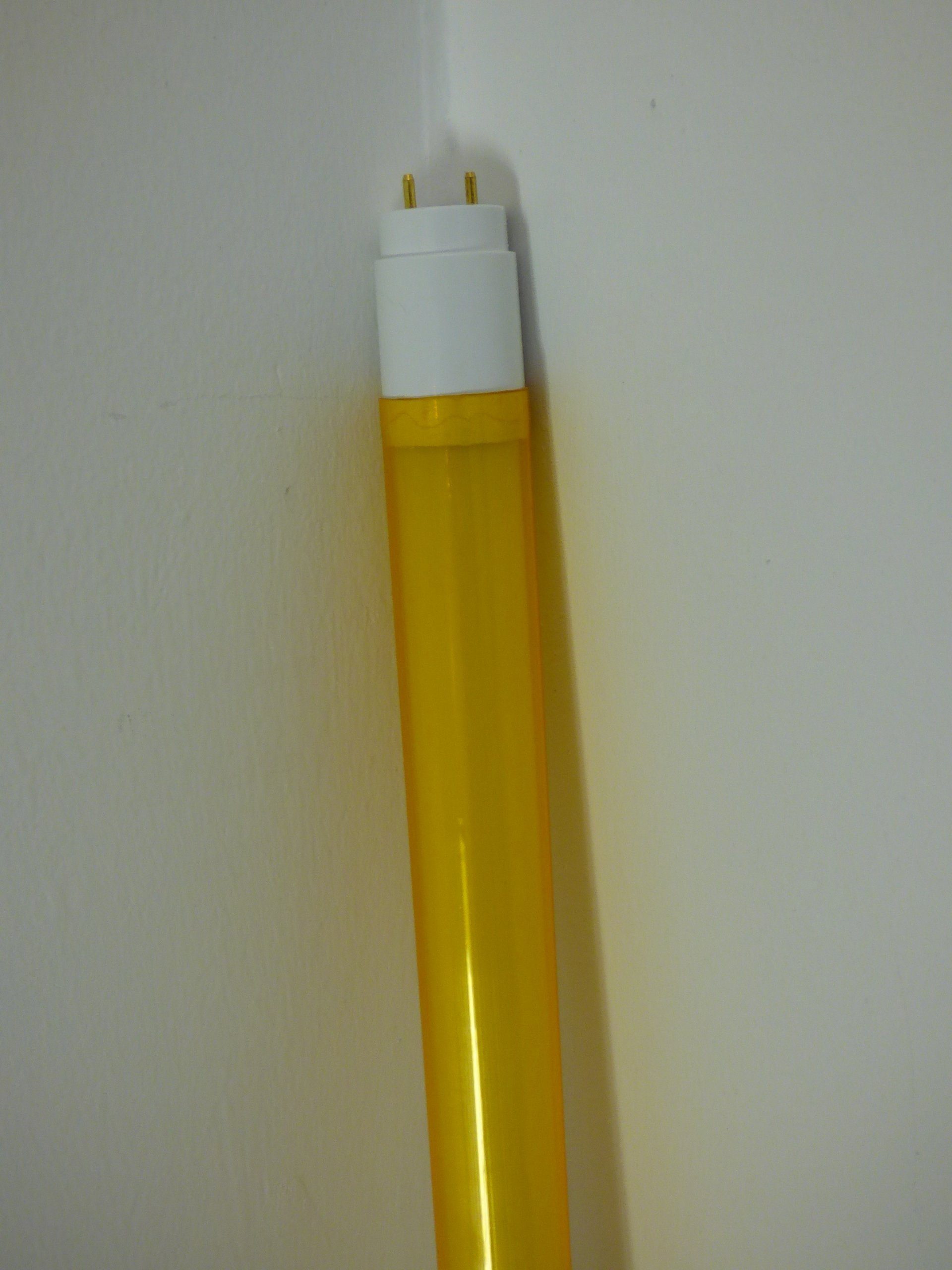 Lumen 9 Gelb, Xenon Röhre Kunststoff-Röhre / Dekolicht XENON Watt Gelb 0,60m 1000 LED T8 LED