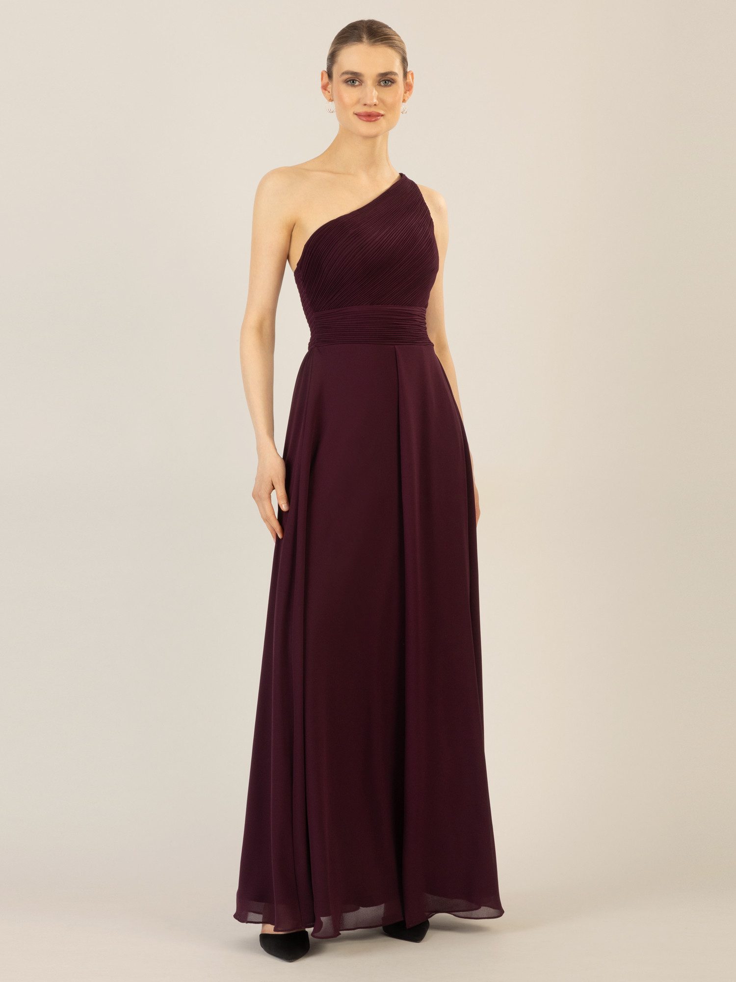 Apart Abendkleid mit Plissee- Drapierung vorne günstig online kaufen