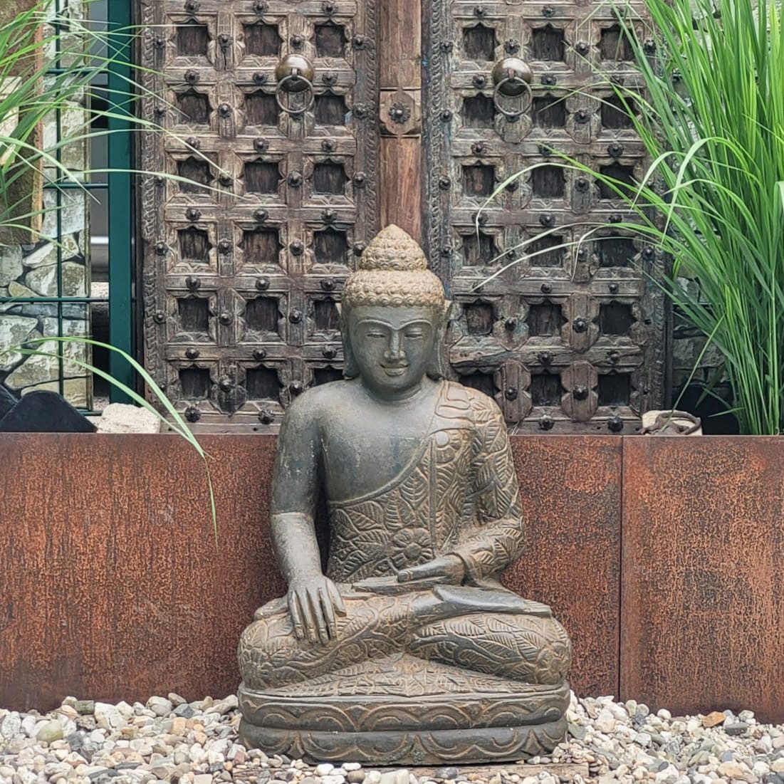 Dekofigur Buddha Figur sitzend Greenstone Antik hand on knee 80 cm