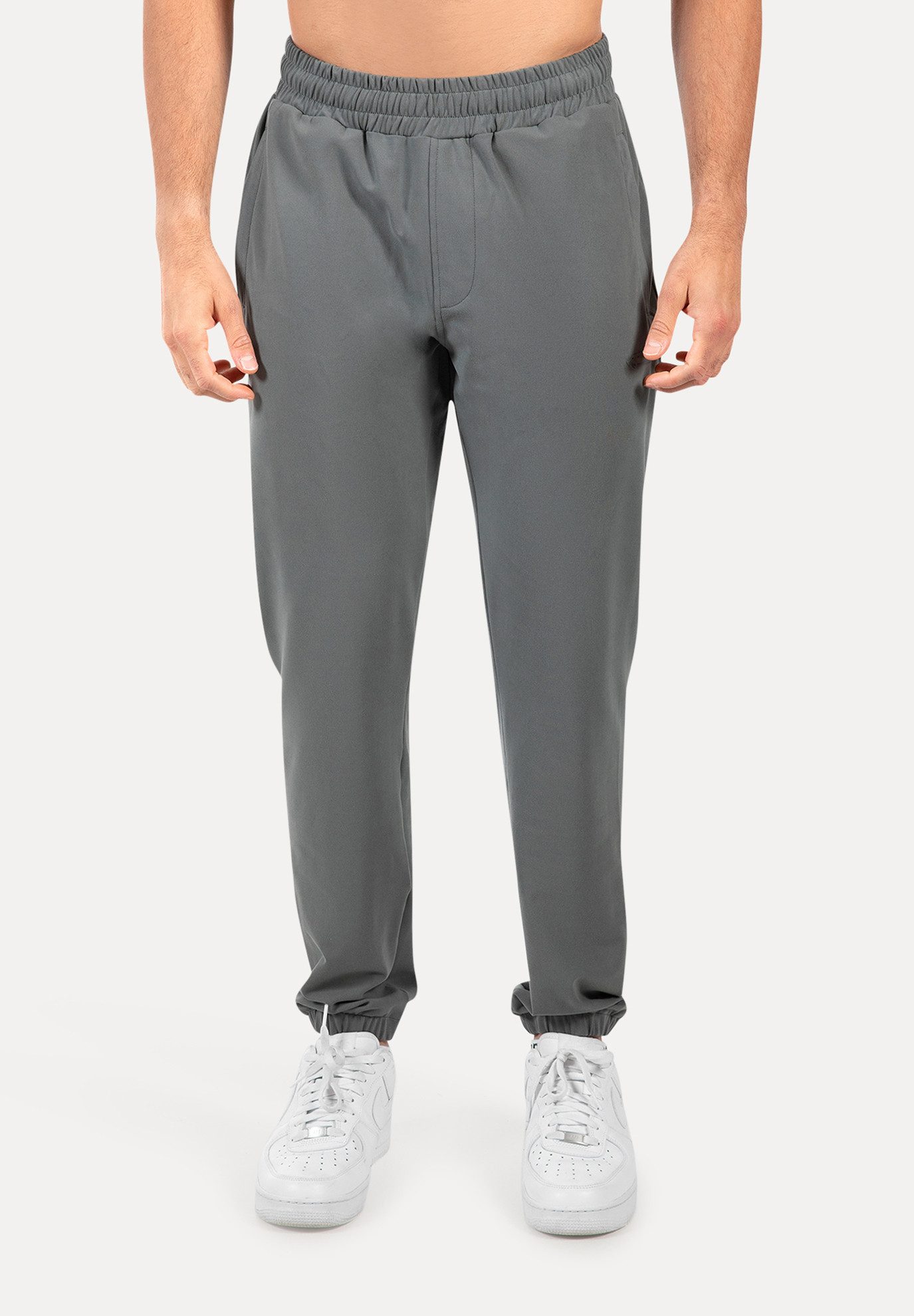 Smilodox Jogginghose Delian, Bequeme Sporthose mit 3D Rubber Print, Elastischem Bund Hohe Bewegungsfreiheit Minimalistisches Design, Freizeit Gym Alltag