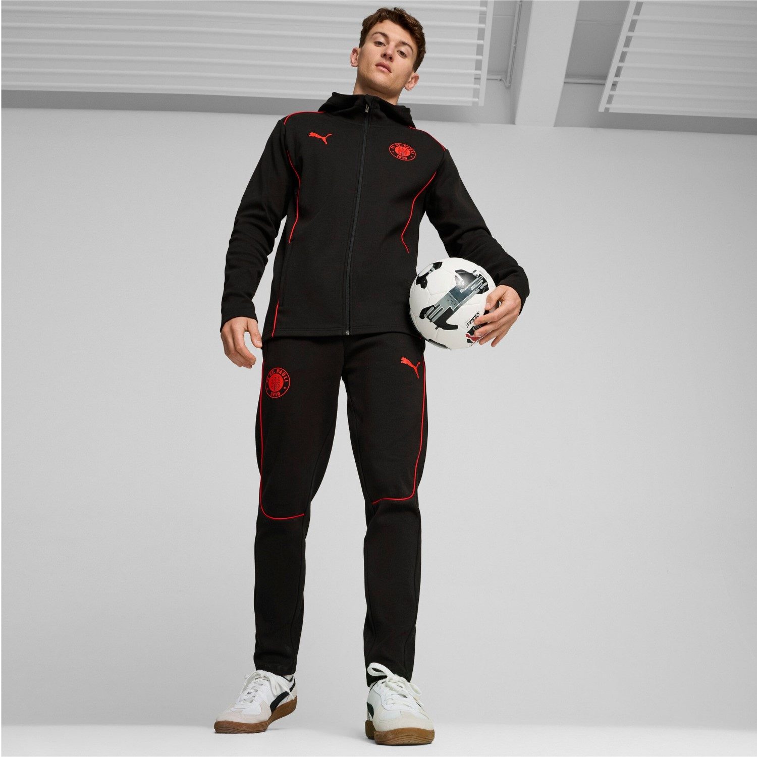 PUMA Trainingsanzug Jogginganzug FC St Pauli Saison 24-25 günstig online kaufen
