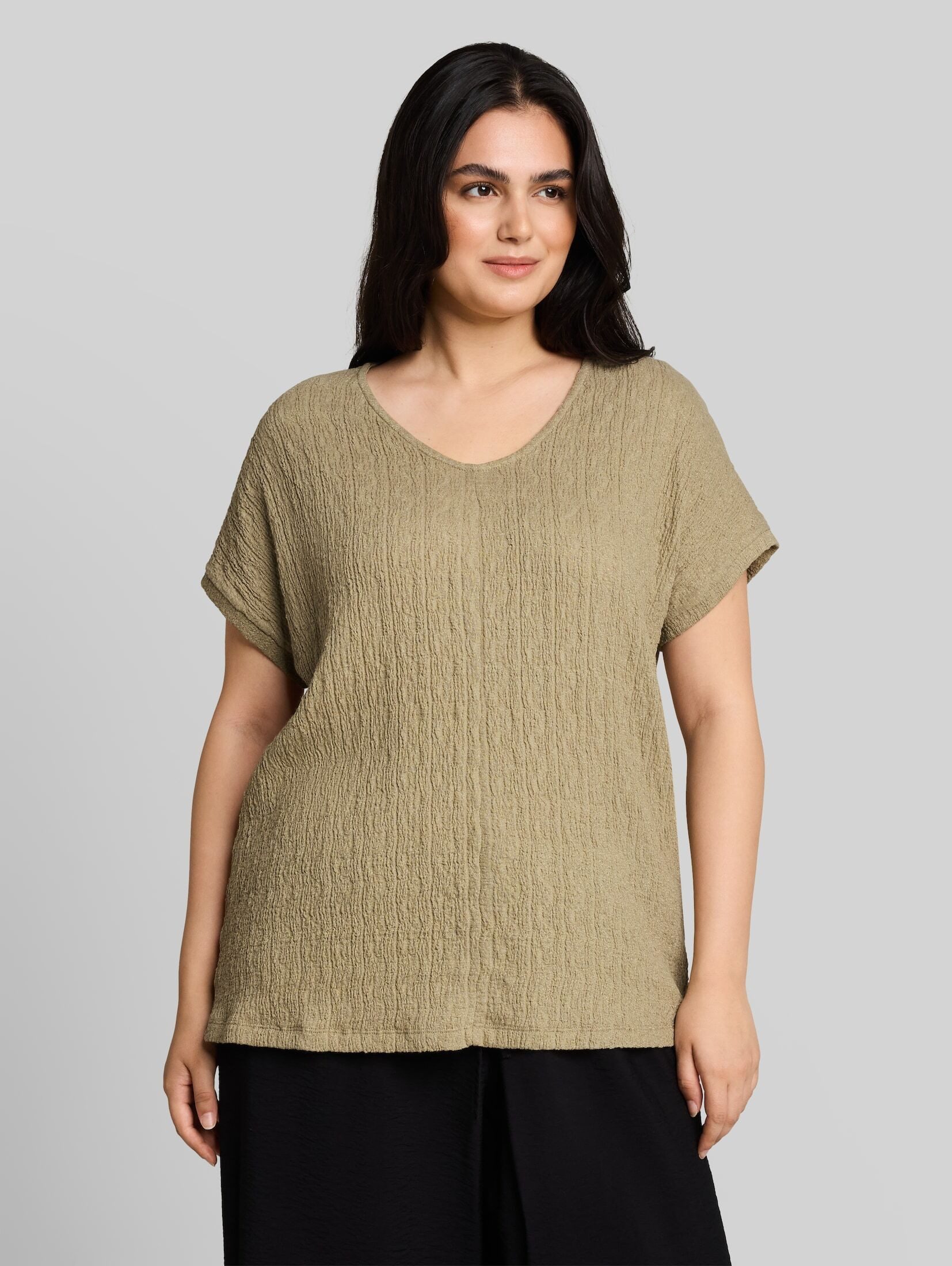TOM TAILOR PLUS T-Shirt T-Shirt Plus Size - Loose Fit T-Shirt im Material-Mix