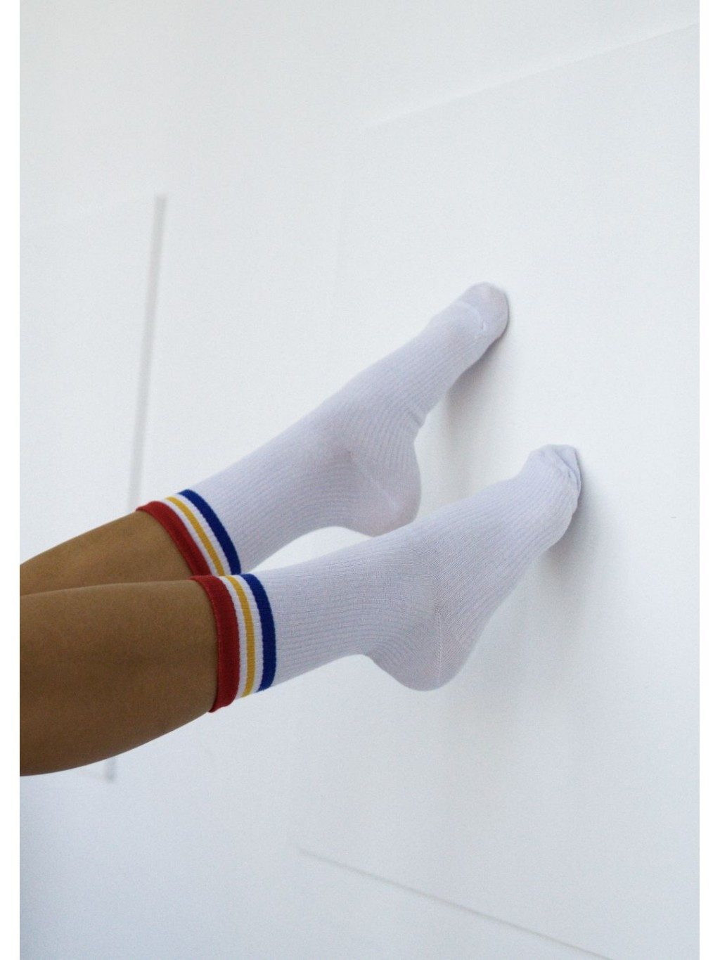 Lycille Langsocken SOCKEN WEIß MIT BUNTEN STREIFEN