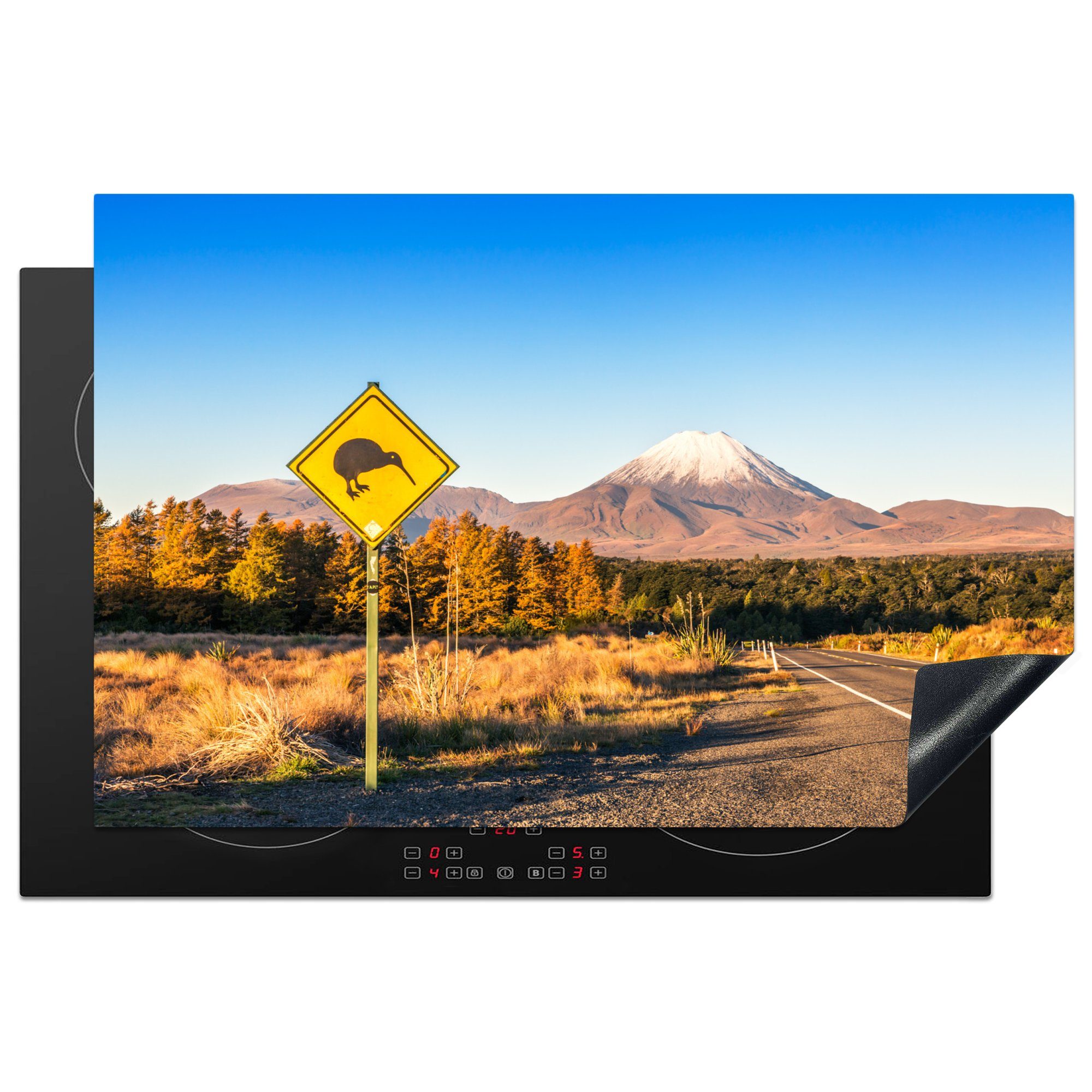 MuchoWow Herdblende-/Abdeckplatte Asphaltstraße im Tongariro-Nationalpark, Neuseeland, Vinyl, (1 tlg), 81x52 cm, Induktionskochfeld Schutz für die küche, Ceranfeldabdeckung