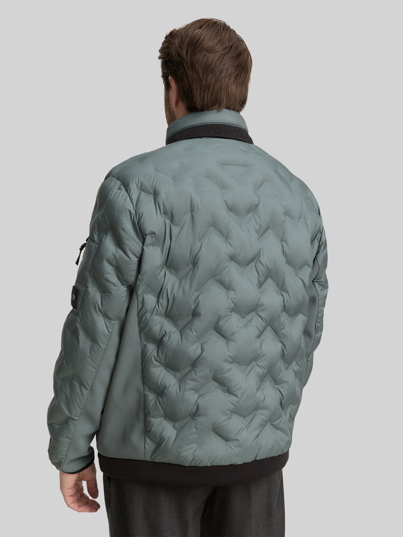 TOM TAILOR PLUS Winterjacke Jacken Plus Size - Hybrid Lightweight Steppjacke mit verstaubarer Kapuze