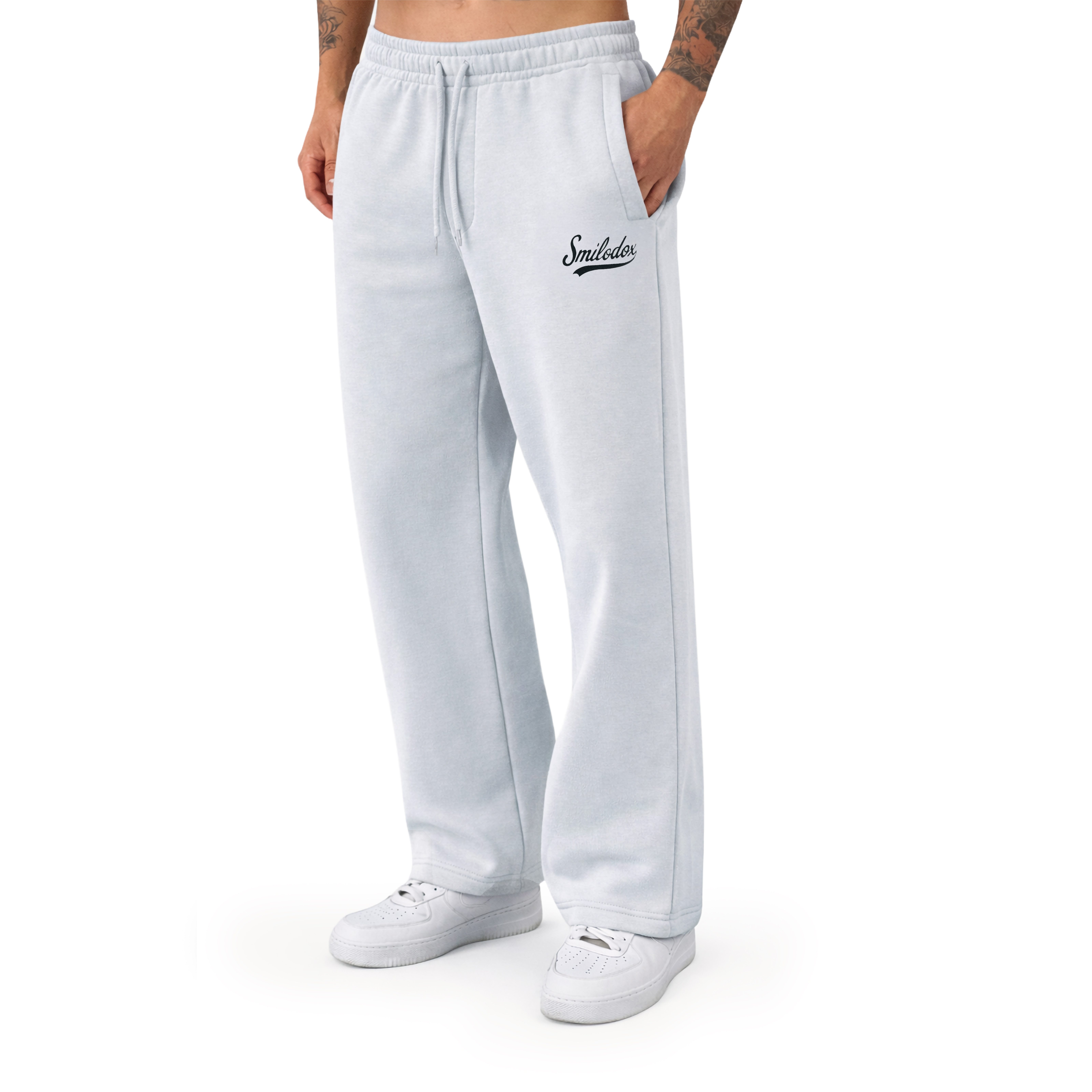 Smilodox Jogginghose Lorik, Bequeme Sweathose, Logo-Detail, elastischem Bund mit Kordelzug seitliche Eingrifftaschen gerader Beinabschluss weiches Material