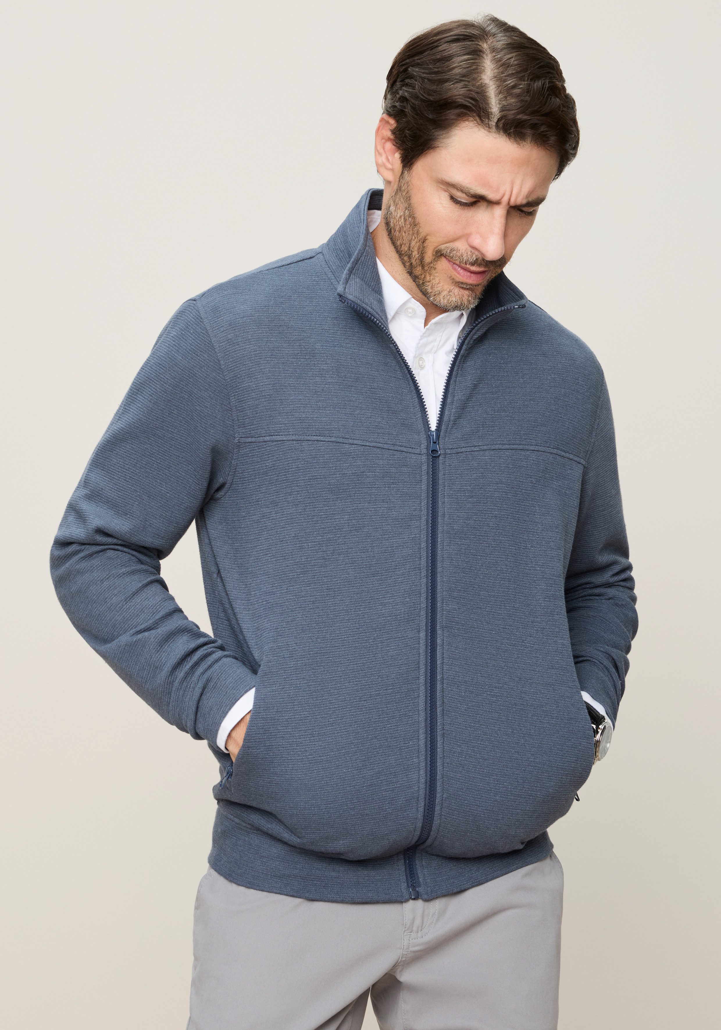 Man's World Sweatjacke mit hochschließendem Kragen, markante Querteilungsnaht