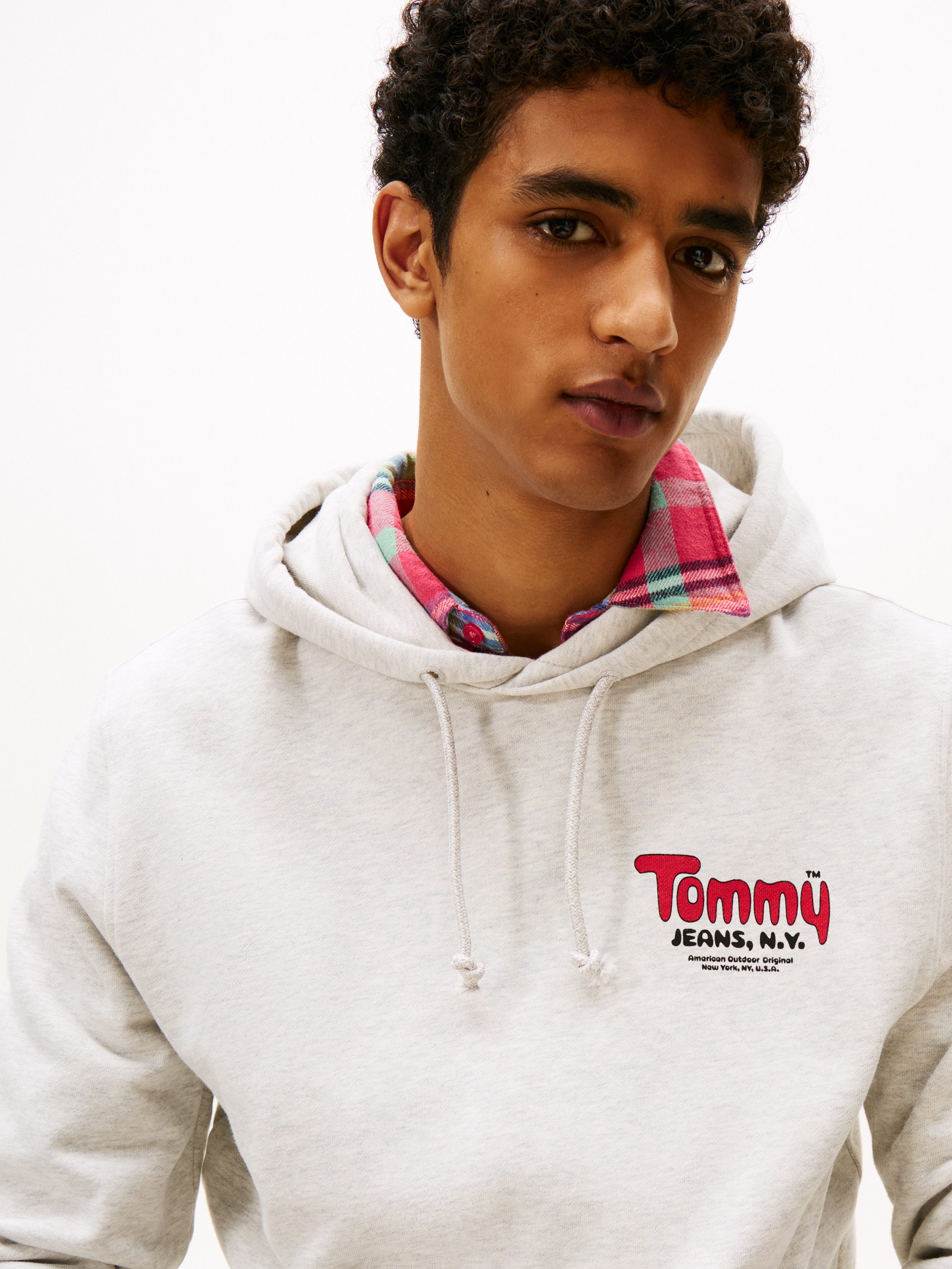 Tommy Jeans Kapuzensweatshirt FONT PLAY HOODIE günstig online kaufen
