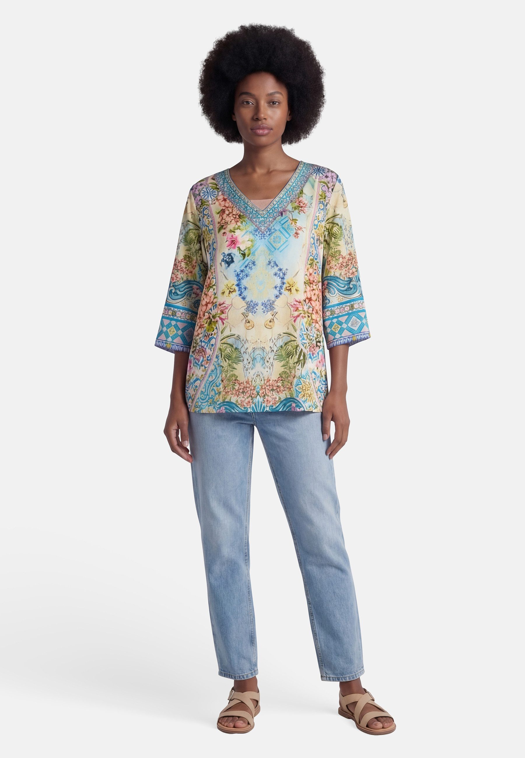 Princess goes Hollywood Tunika aus Seide mit Schmucksteinen