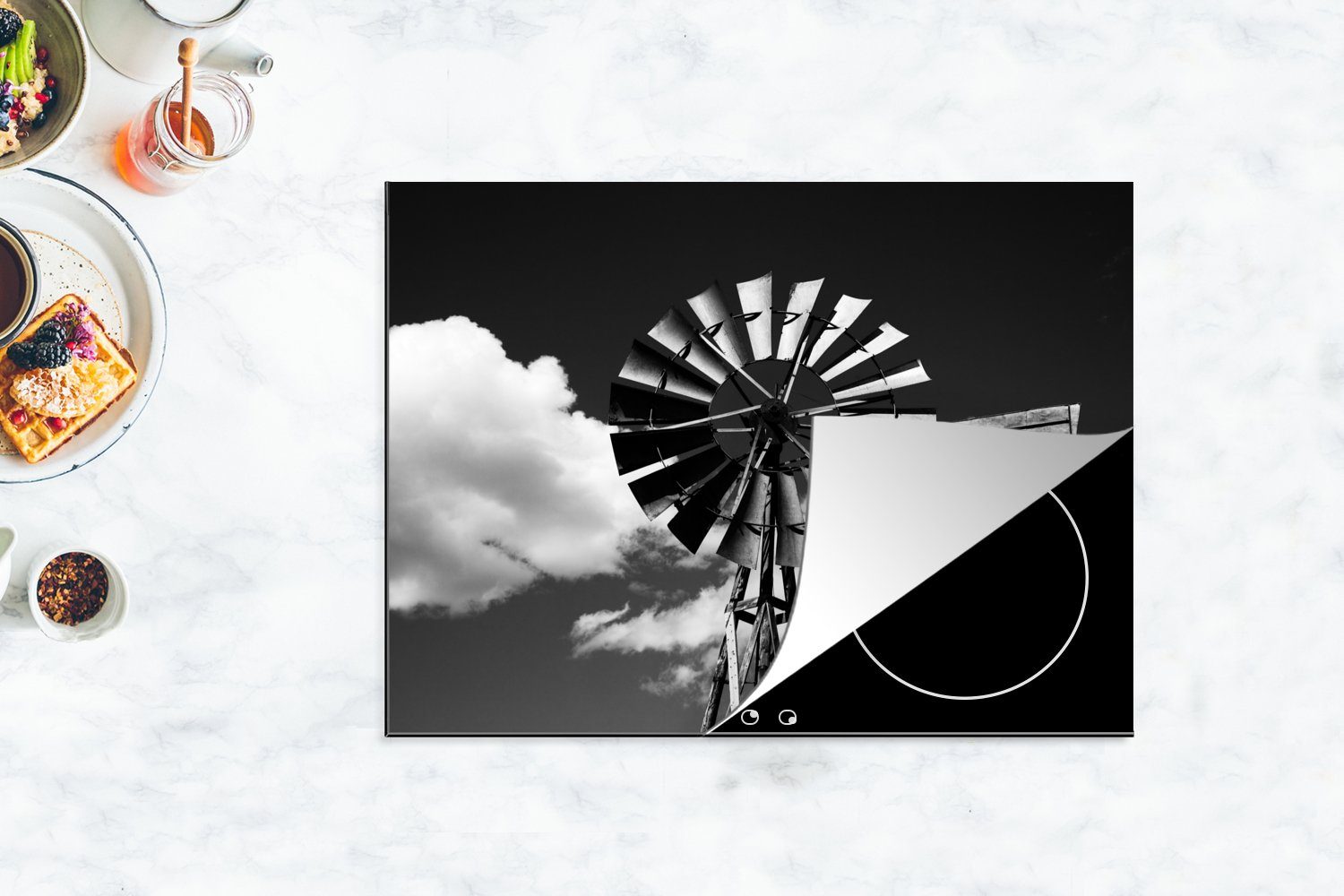 tlg), (1 nutzbar, Windmühle MuchoWow Ceranfeldabdeckung cm, Vintage Mobile Arbeitsfläche Weiß, Schwarz Herdblende-/Abdeckplatte 70x52 - - - Vinyl,