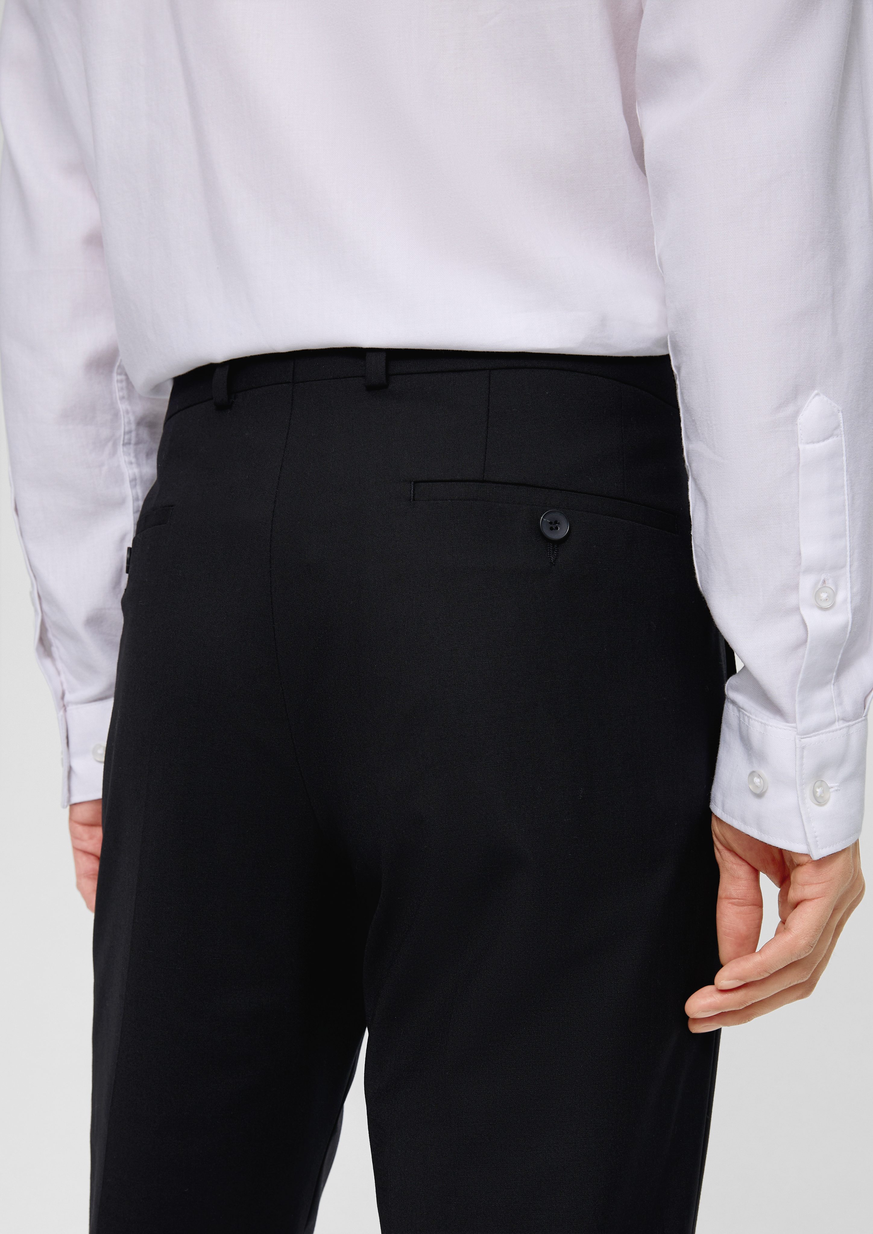 Wollmix Anzughose s.Oliver in schwarz Slim: Elastische Stoffhose