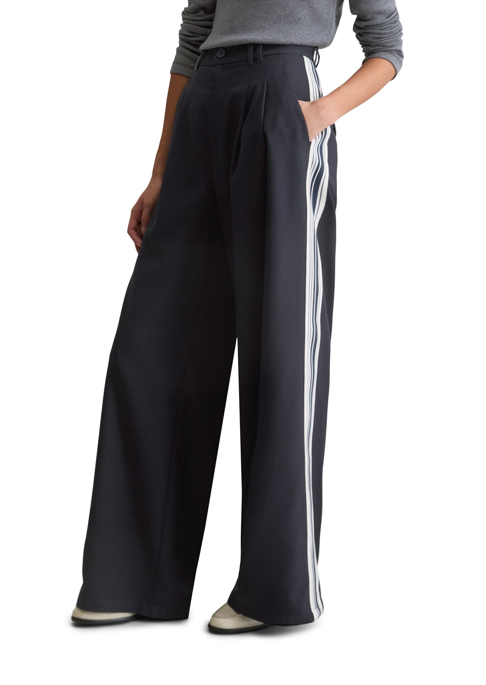 Chinohose mit LENZING™ ECOVERO™
