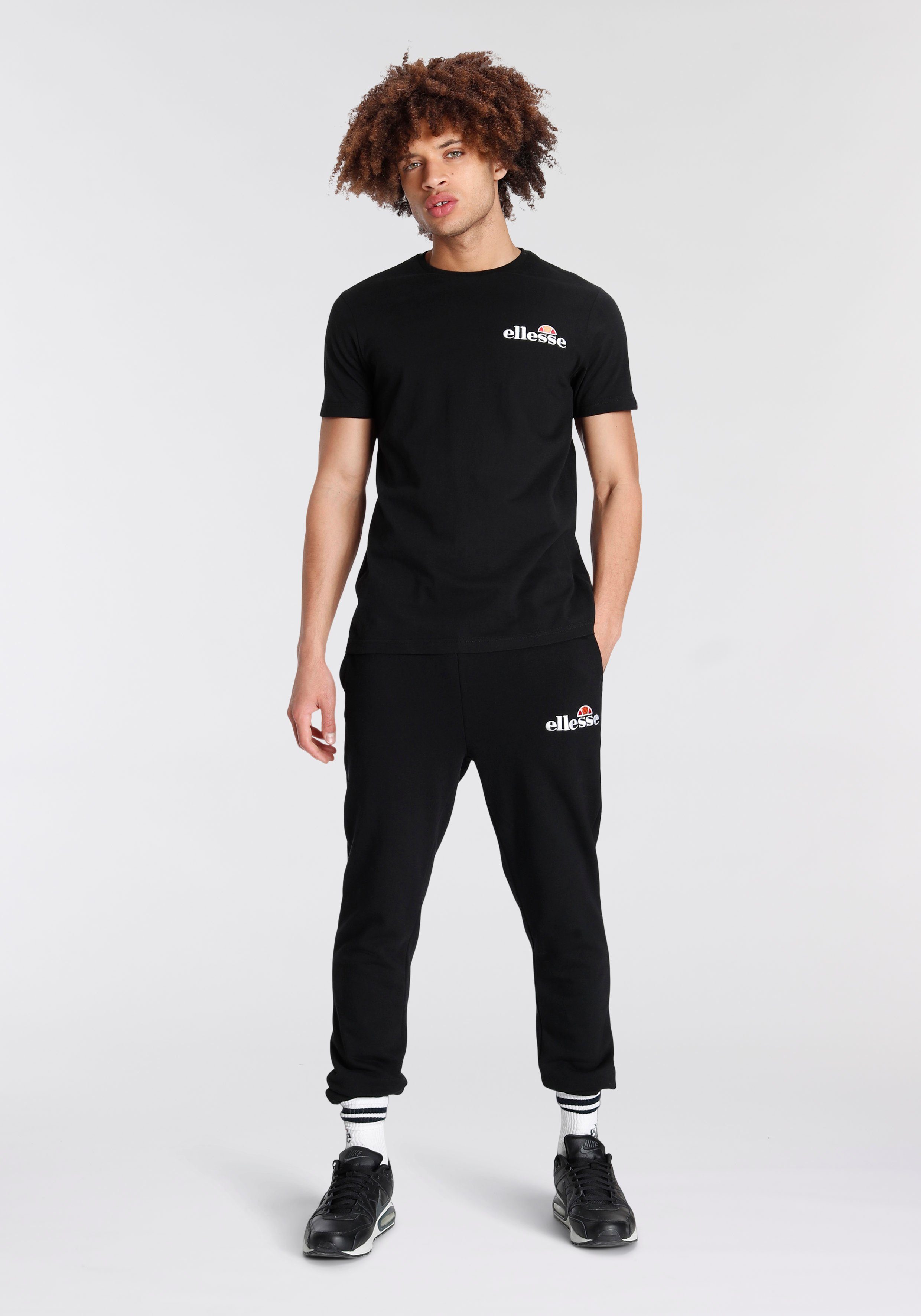 Ellesse T-Shirt Voodoo Tee Kurzarm-Design, mit Rundhalsausschnitt, aus Baumwolle