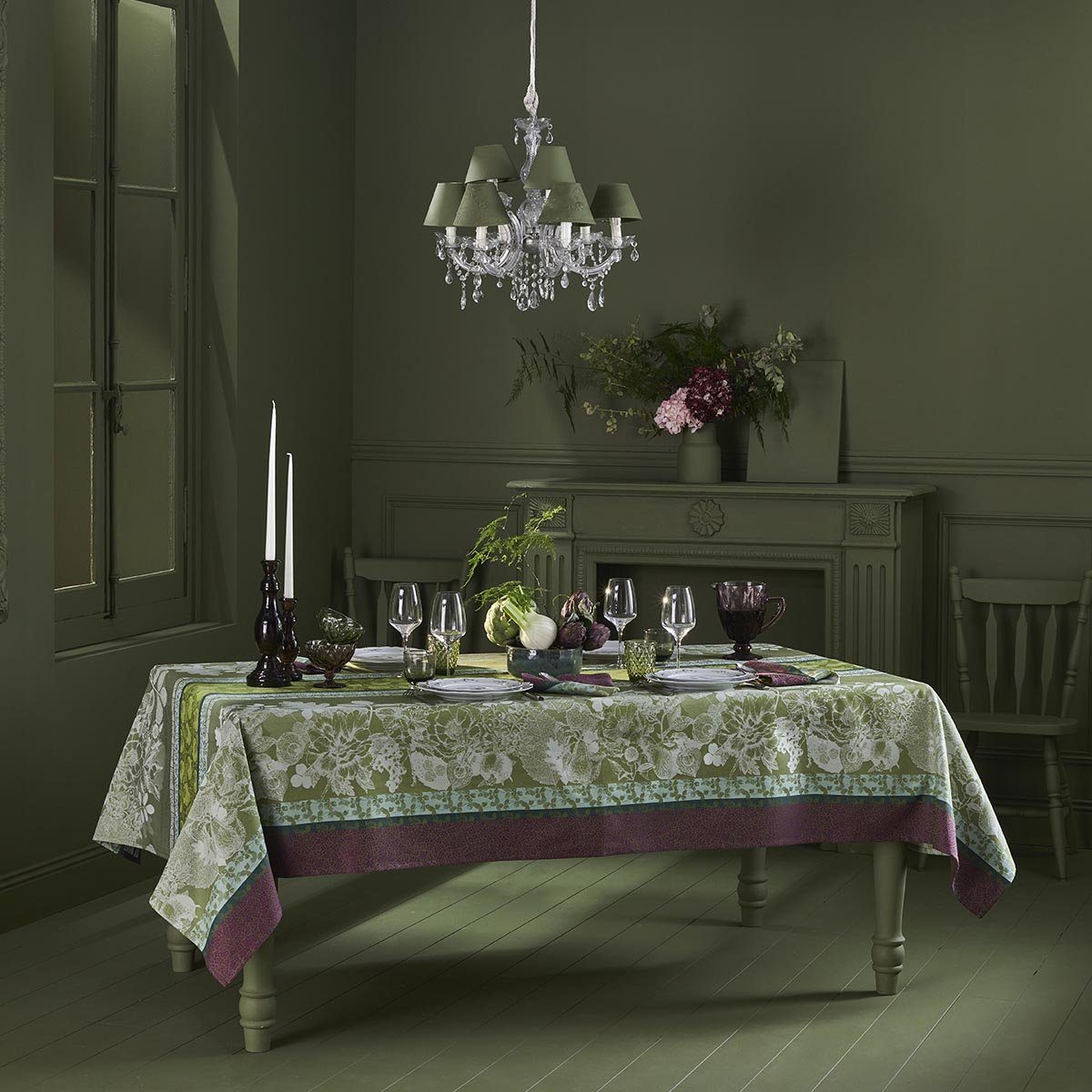 Garnier Thiebaut Tischdecke Garnier-Thiebaut Tischwäschekollektion Mille Botanique, jacquard-gewebt
