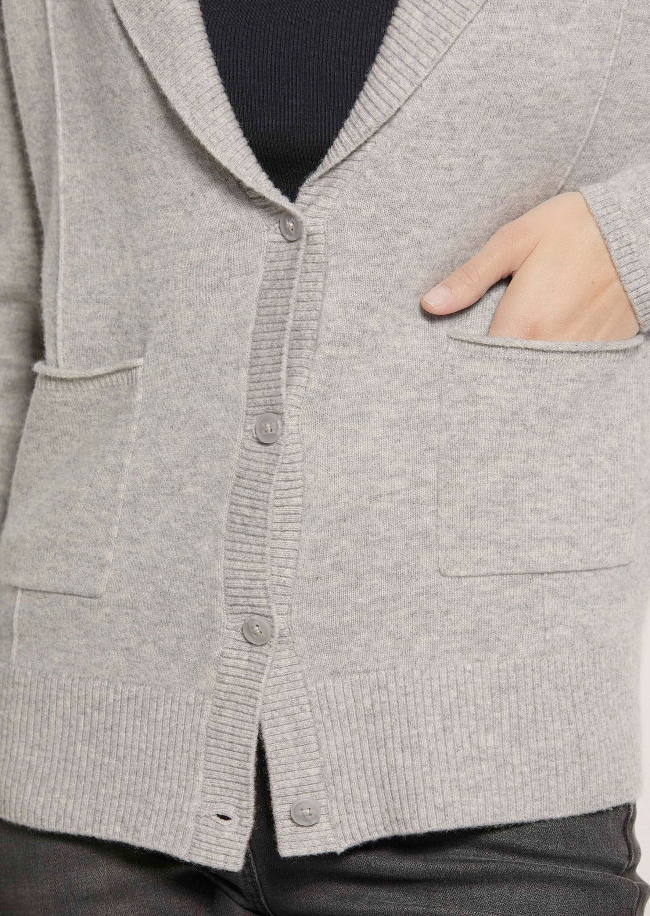 MADELEINE Strickjacke Strickjacke mit Good Cashmere
