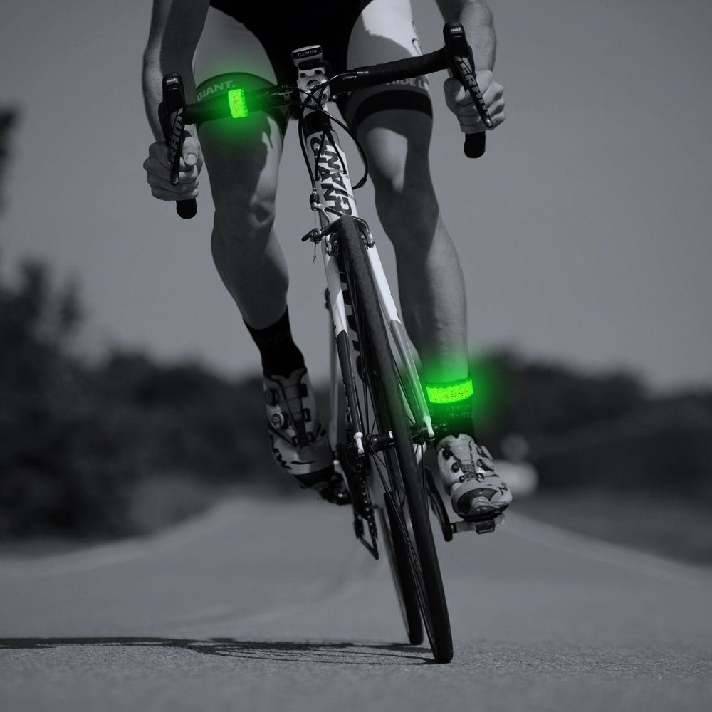ELANOX LED Reflektorband 1 x Outdoor mit Batterie Blinklicht Sport Leuchtband LED grün Armband Sicherheitslicht