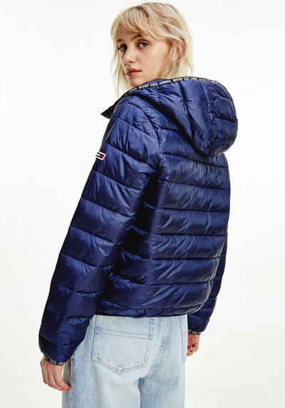Tommy Jeans Steppjacke »TJW Quilted Tape Hooded Jacket« mit Tommy Jeans Logo-Flag