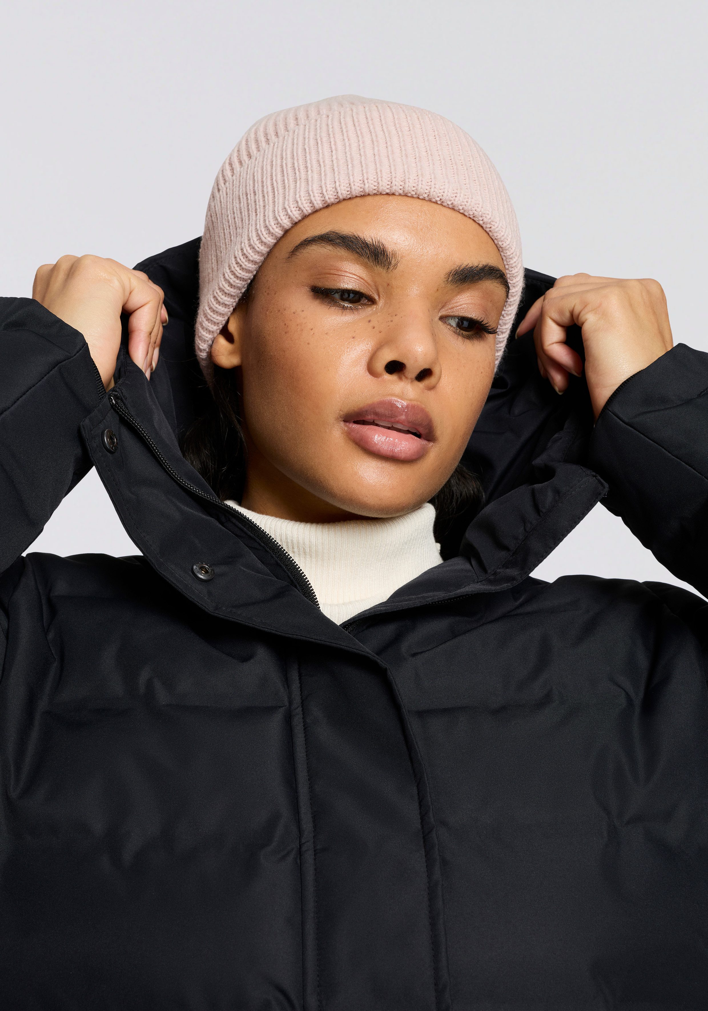 CMP Steppjacke WOMAN JACKET FIX HOOD mit fester Kapuze, wärmend, winddicht, wasserabweisend, Übergangsjacke