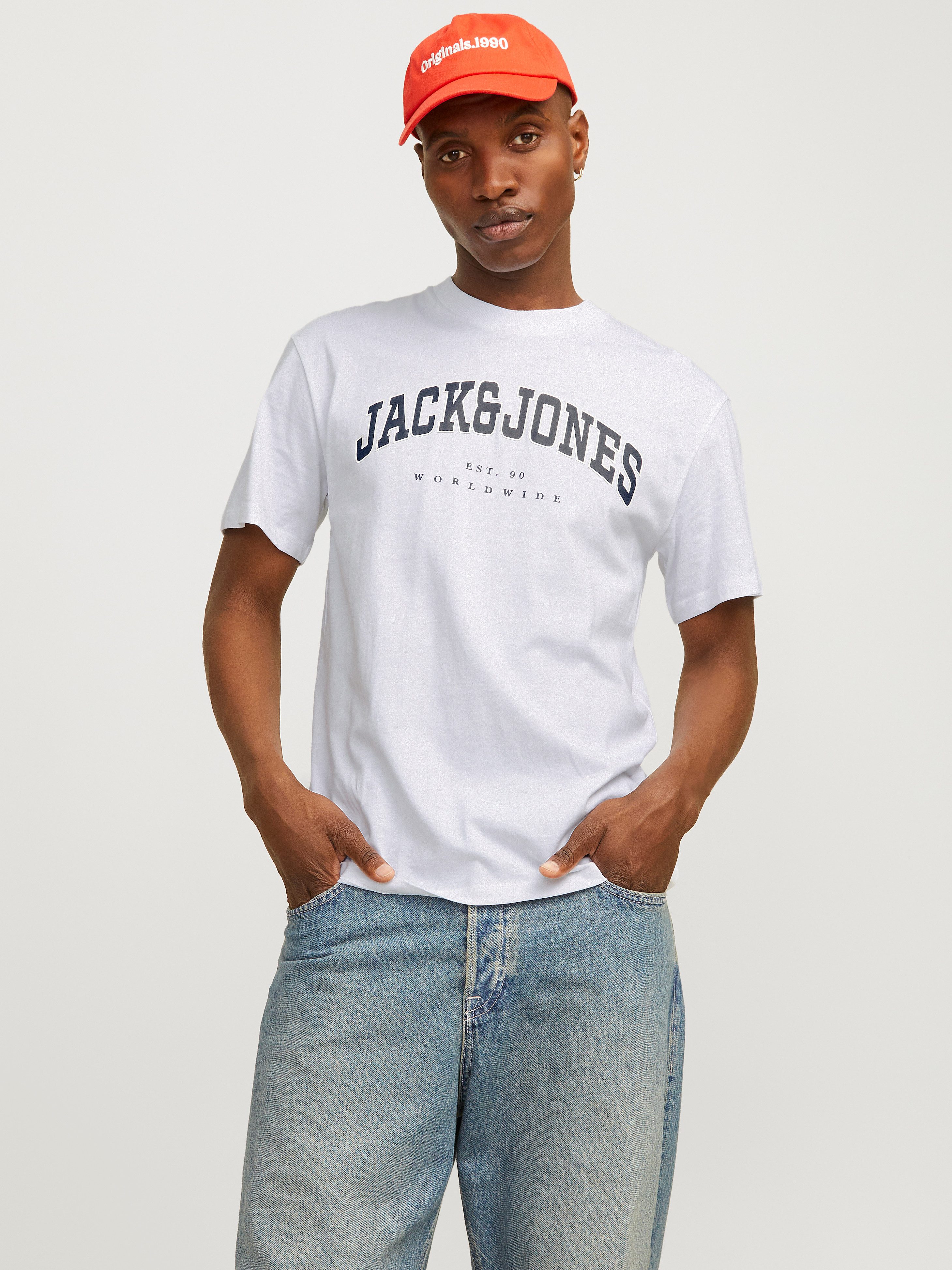 Rundhalsshirt JJECALEB VARSITY TEE SS O-NECK NOOS