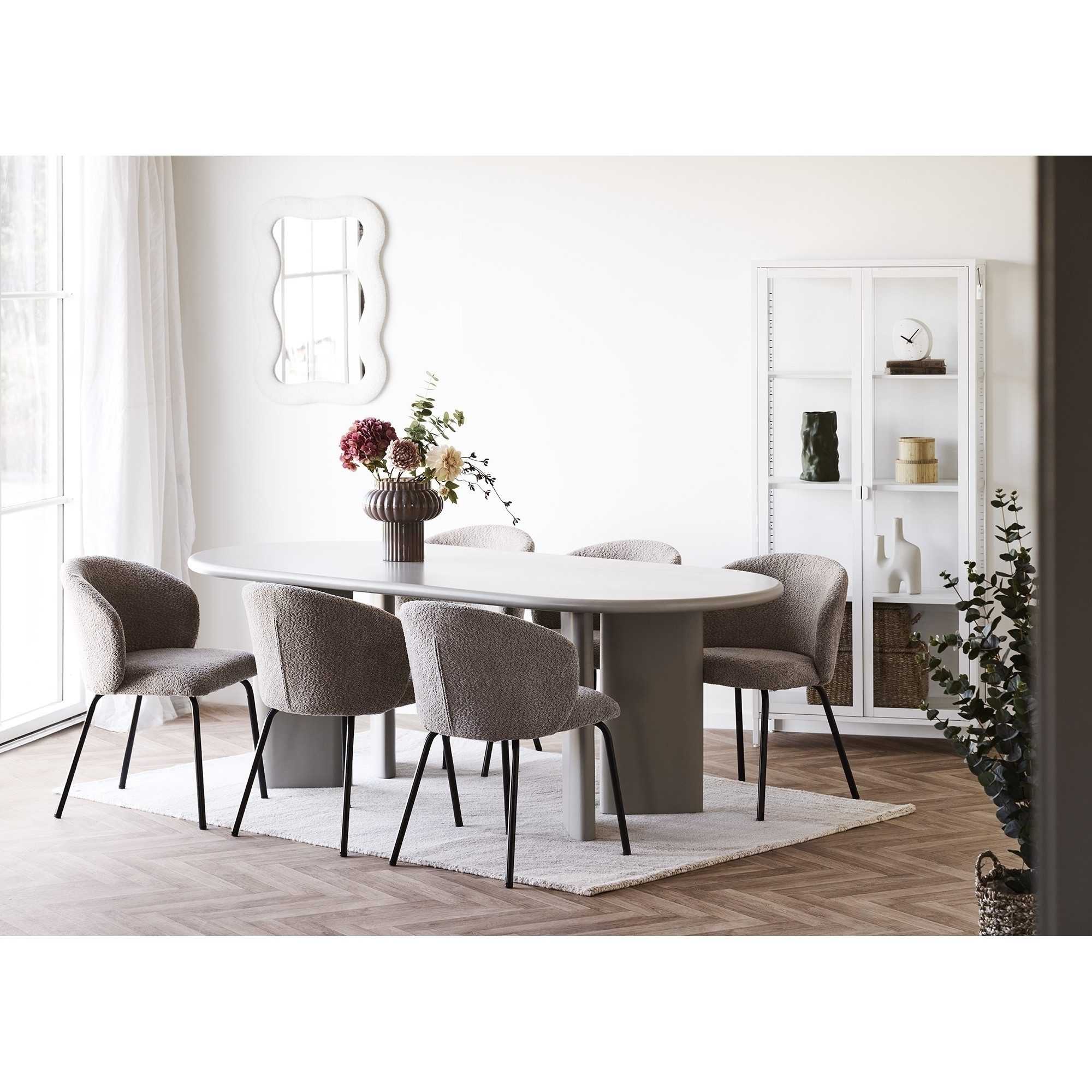 House Nordic Esstisch ovale Form, in Beige-grau, MDF - 100x75x220cm (BxHxT)