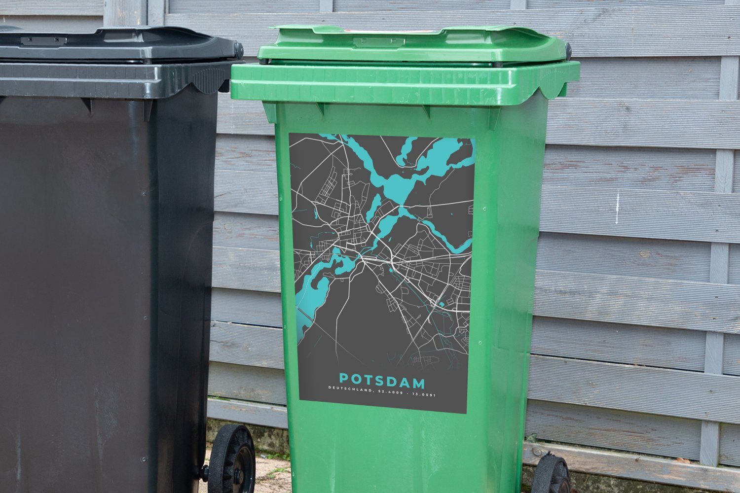 MuchoWow Wandsticker Blau - Deutschland Mülltonne, (1 Mülleimer-aufkleber, - Container, Potsdam - - Sticker, St), Abfalbehälter Karte Stadtplan