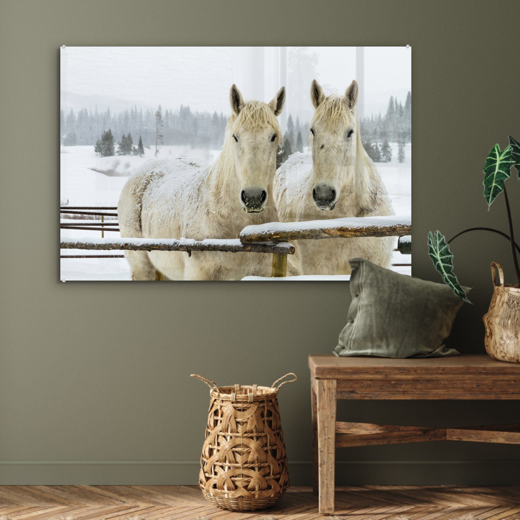 Wohnzimmer MuchoWow & Acrylglasbilder St), - Pferde Zaun, Schlafzimmer - (1 Schnee Acrylglasbild