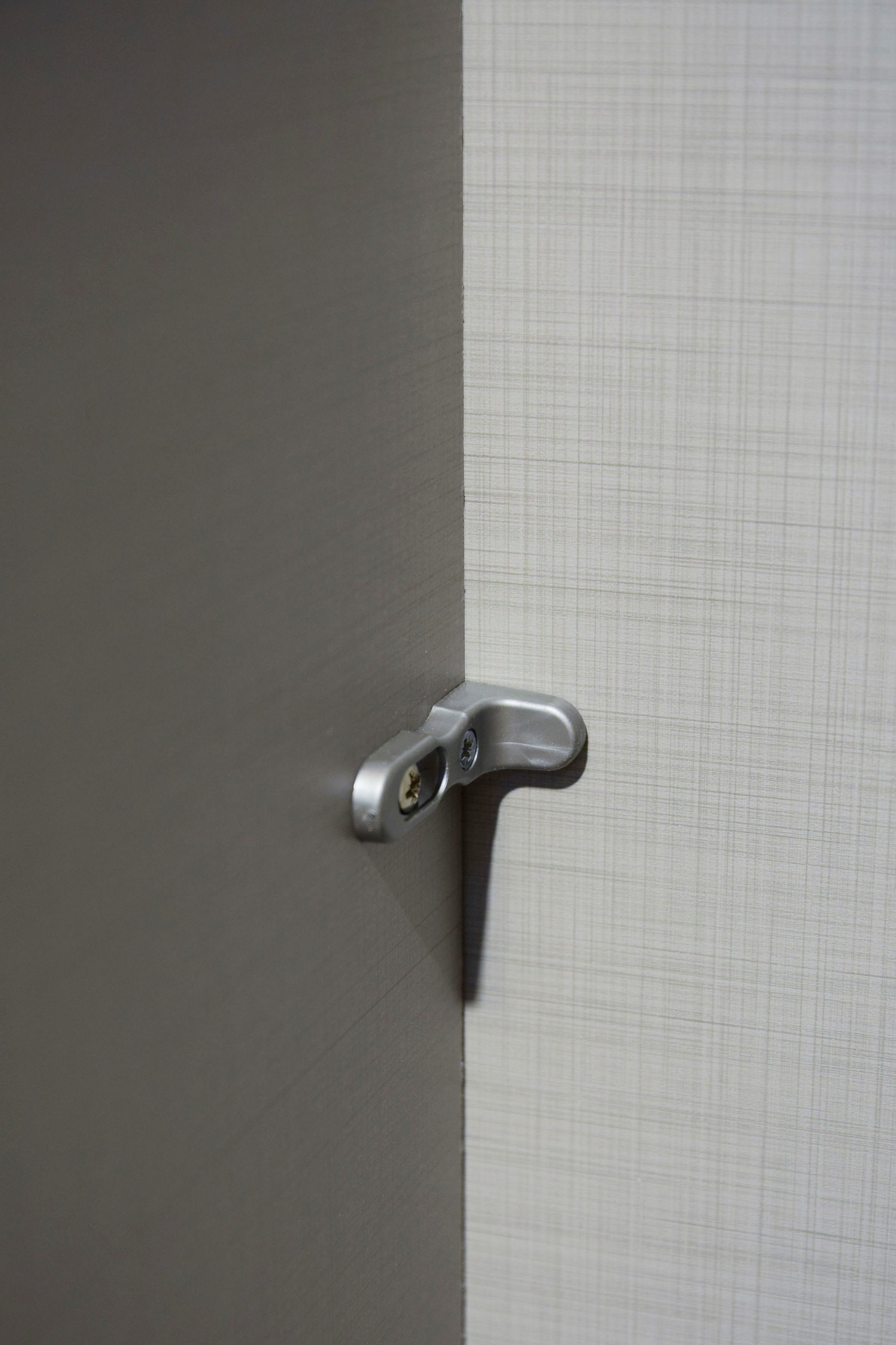 Wimex Schwebetürenschrank Stockholm, Schlafzimmerschrank mit Industrial-Look, rustikale Optik Kleiderschrank mit Spiegel BESTSELLER Schrank Garderobe