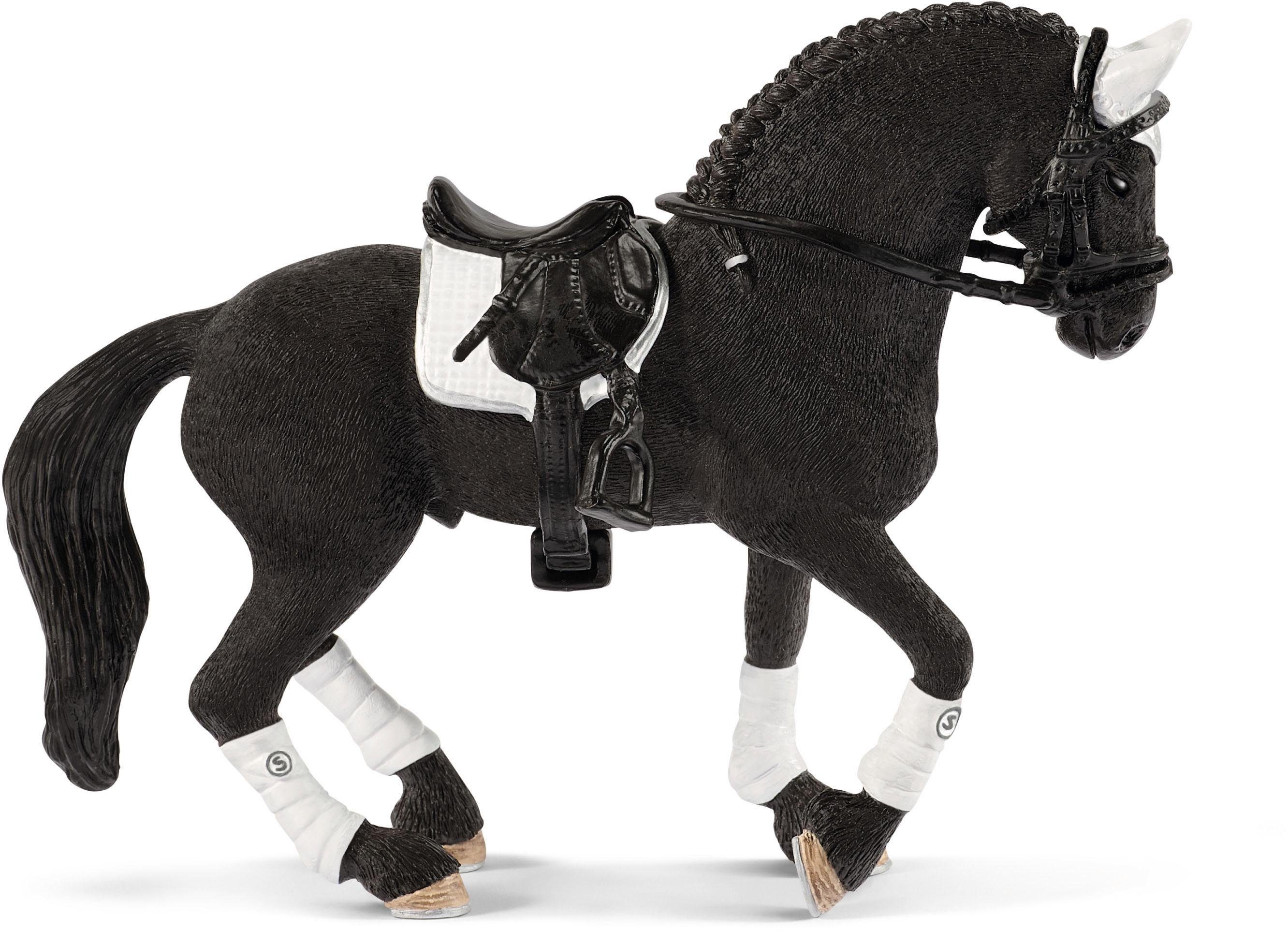 Schleich® Spielfigur »Horse Club, Friese Hengst Reitturnier (42457)« online  kaufen | OTTO
