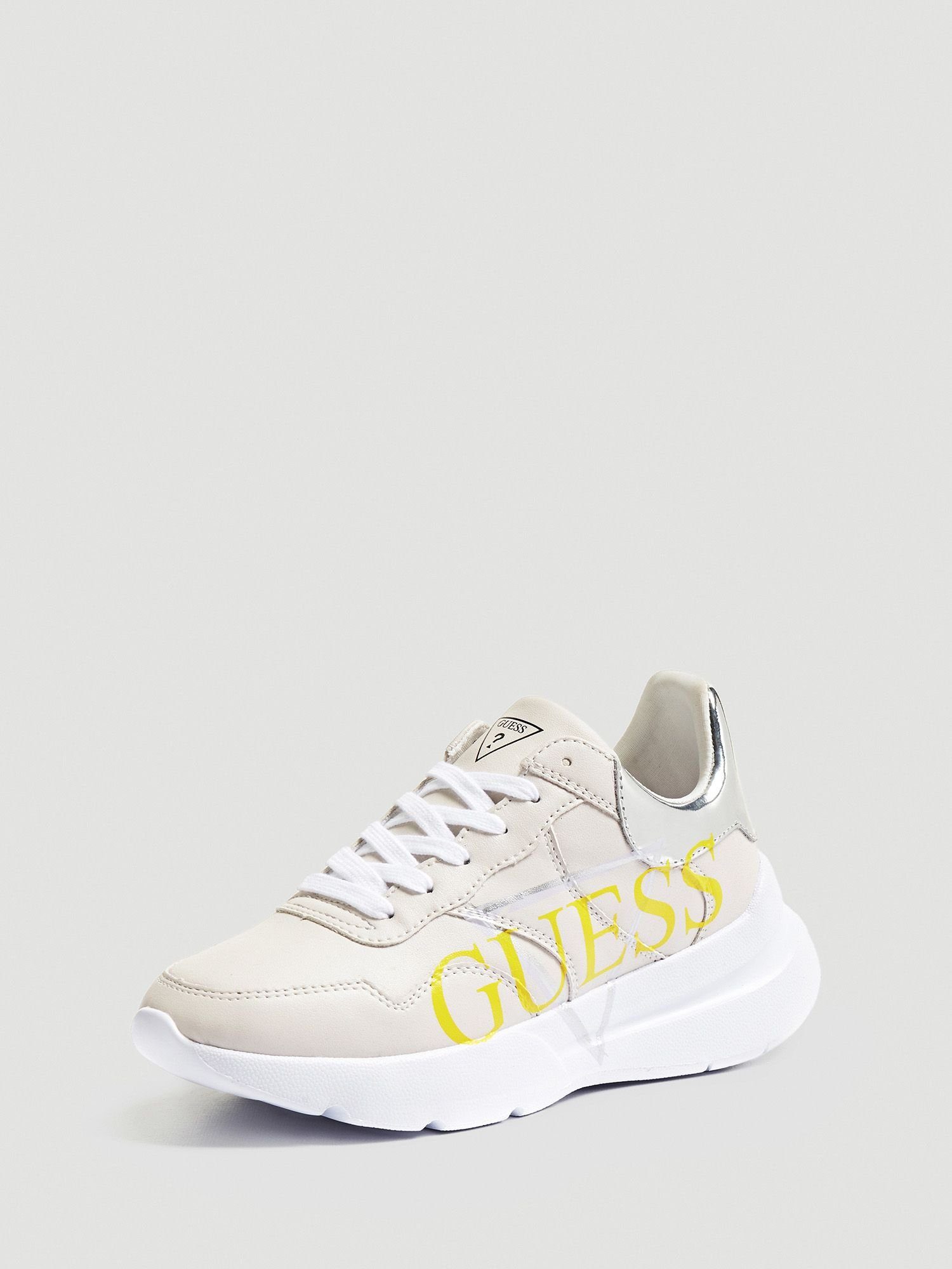 Guess Sneaker Sneaker Aus Synthetik Online Kaufen Otto