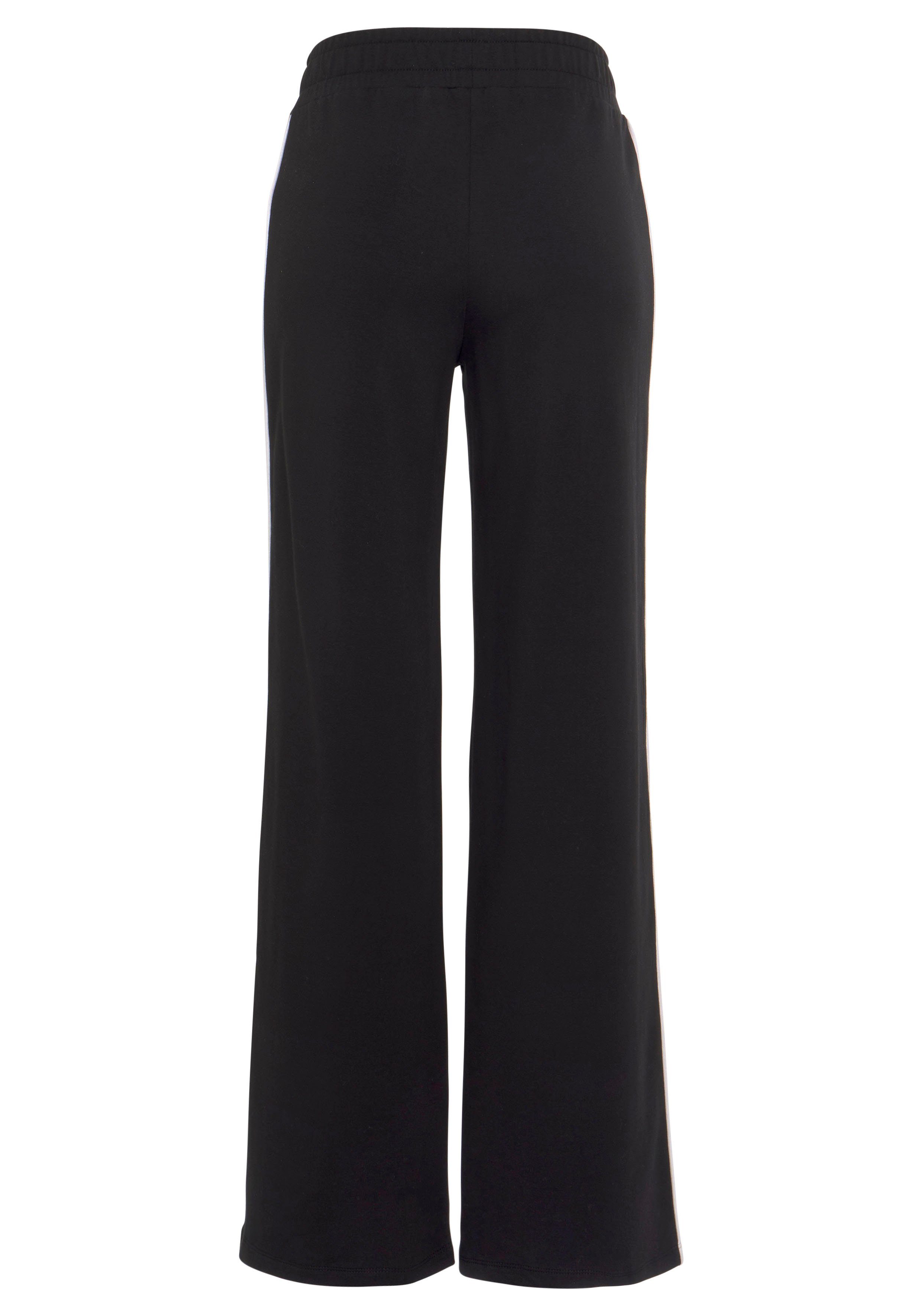 s.Oliver Sweathose Loumngehose mit Kontraststreifen und Pipings, Loungewear