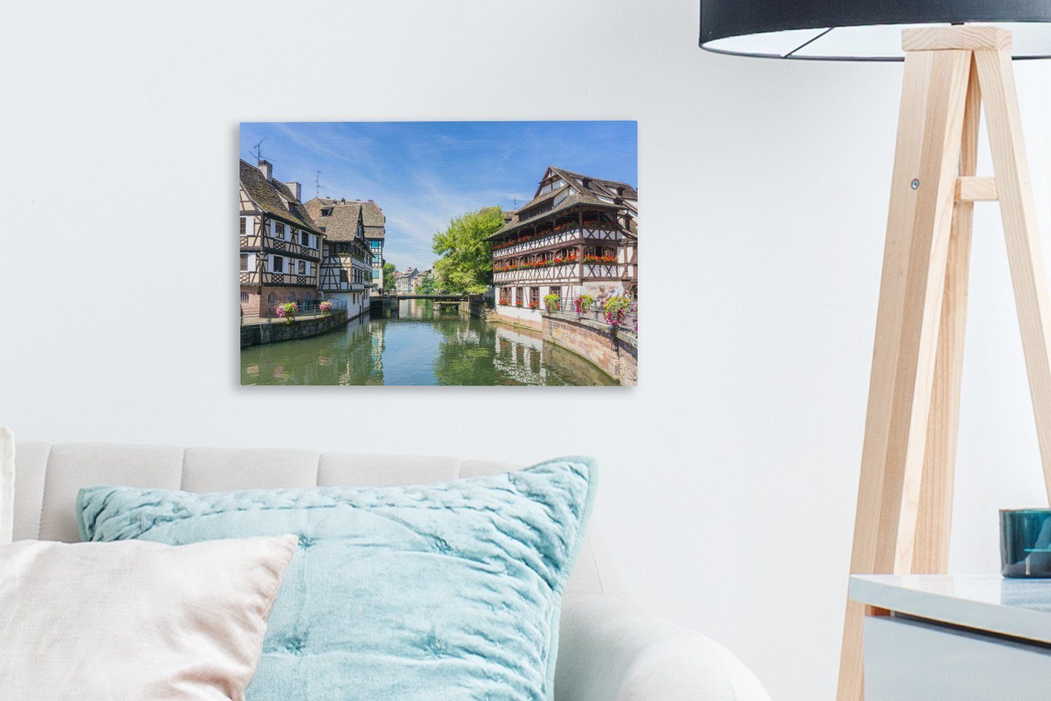 OneMillionCanvasses® Leinwandbild bunte Wandbild Aufhängefertig, 30x20 Straßburg, (1 Leinwandbilder, cm Frankreich, Wanddeko, in St), Häuser Traditionelle