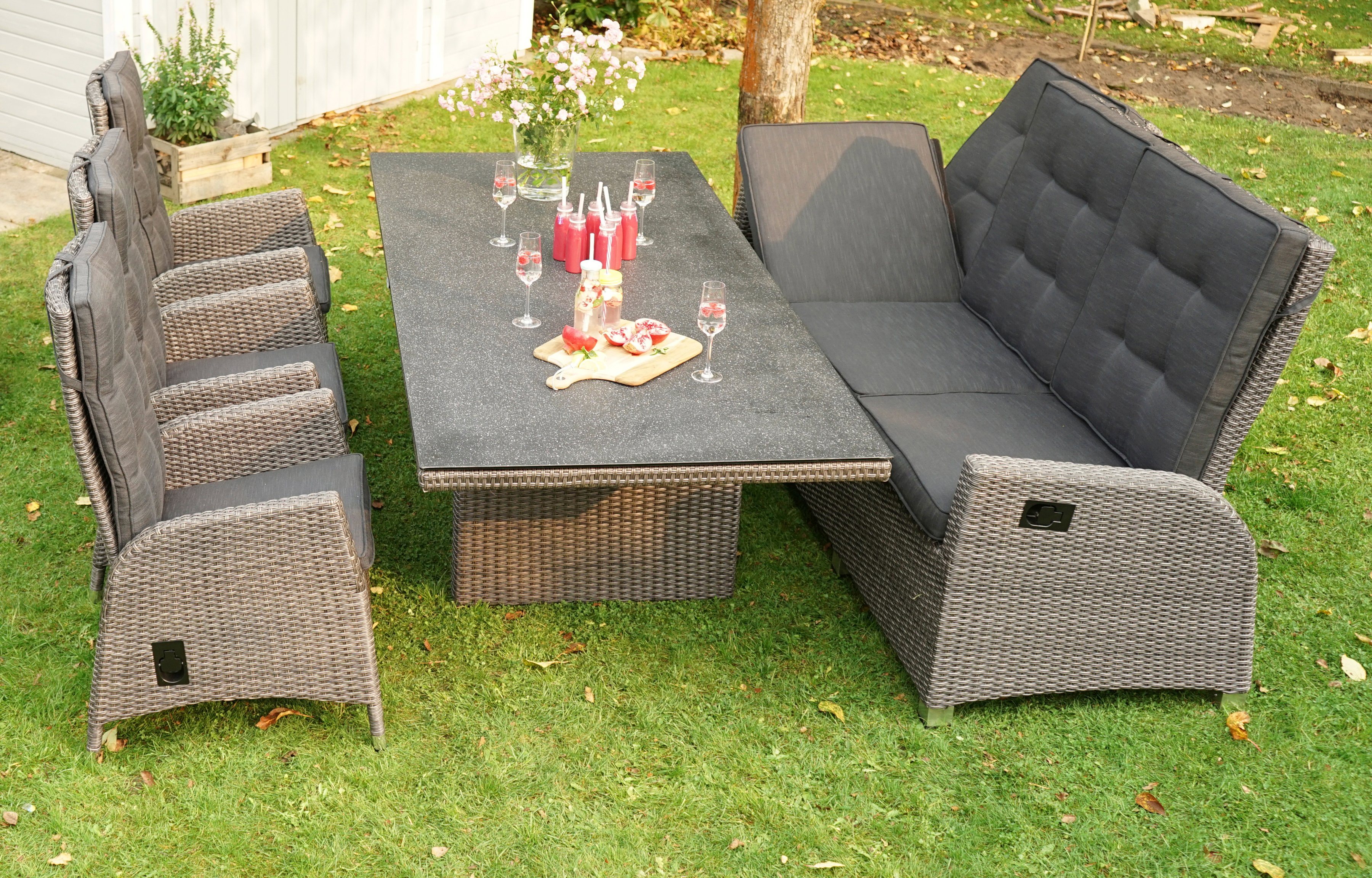 PLOSS Gartenmöbelset »Rabida / Rocking«, 14-tlg., 3er Sofa, 3 Sessel, Tisch 220x100 cm, Polyrattan PLOSS Gartenmöbelset »Rabida / Rocking«, 14-tlg., 3er Sofa, 3 Sessel, Tisch 220x100 cm, Polyrattan