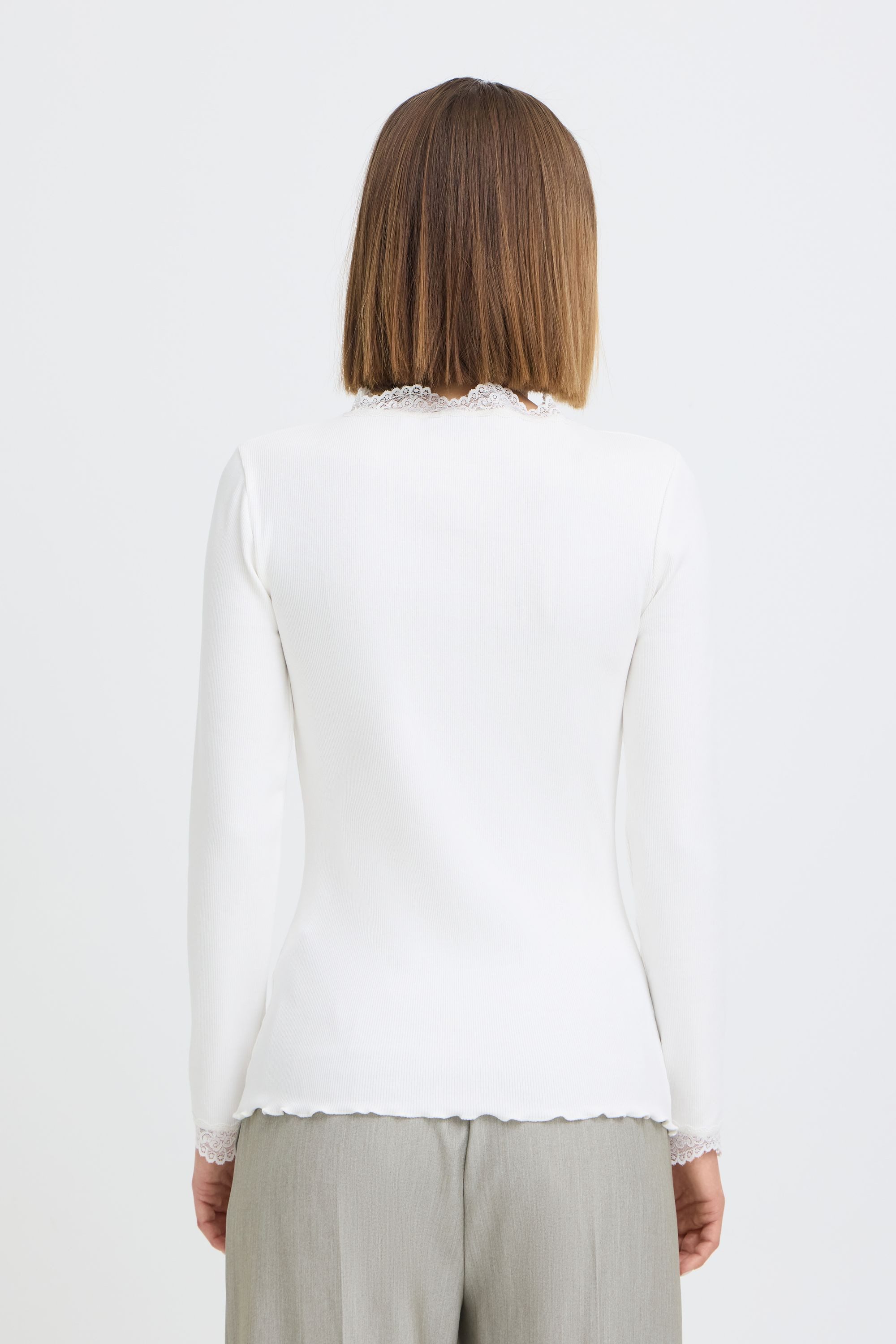 OXMO Langarmshirt OXNSuna Rib Longssleeve mit Spitzen Details – Bild 4 von 5
