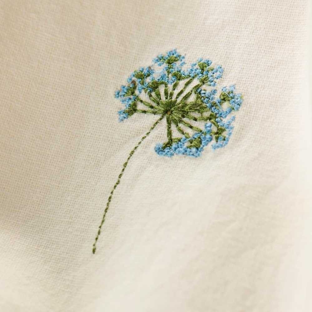 Ib Laursen Stoffserviette IB Laursen Stoffserviette SUMMER VIBES Creme Weiß mit DOLDENBLUME
