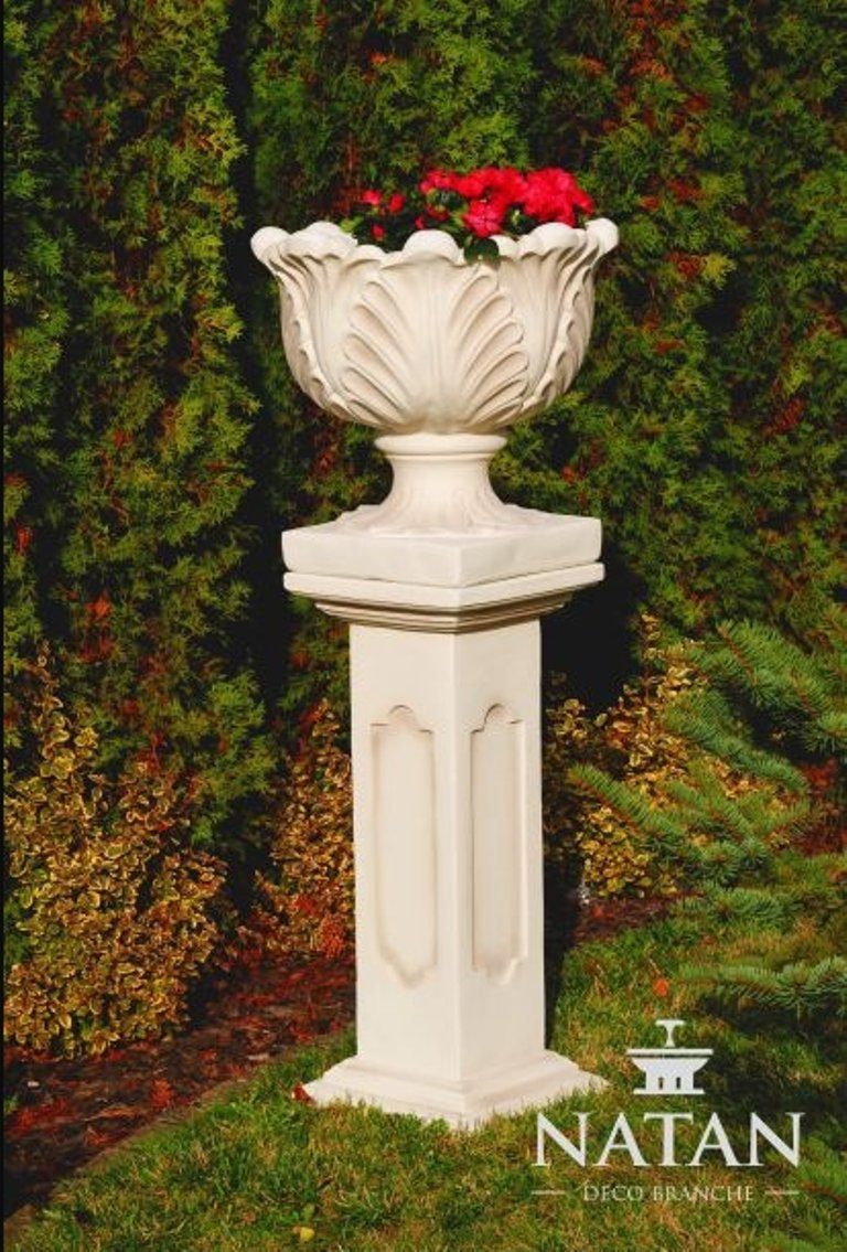 JVmoebel Skulptur Gefäss Garten Blumenkorb Blumen Terrasse Dekoration Statue Figuren