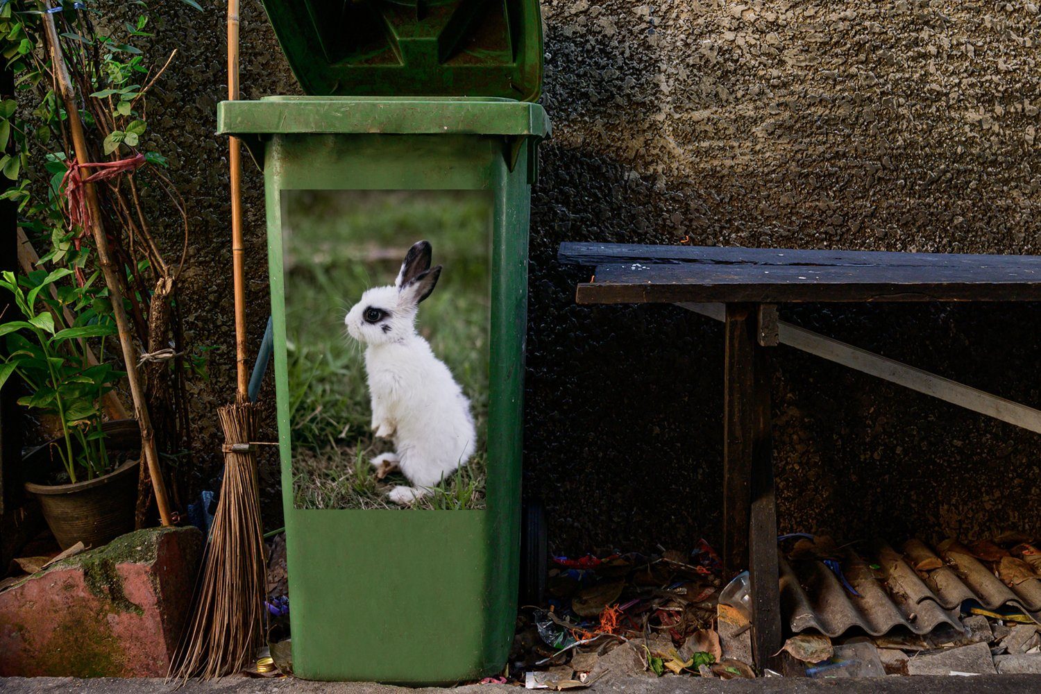 - MuchoWow St), (1 Wandsticker Gras Kaninchen Container, Abfalbehälter Mülleimer-aufkleber, - Haustier Sticker, Mülltonne,