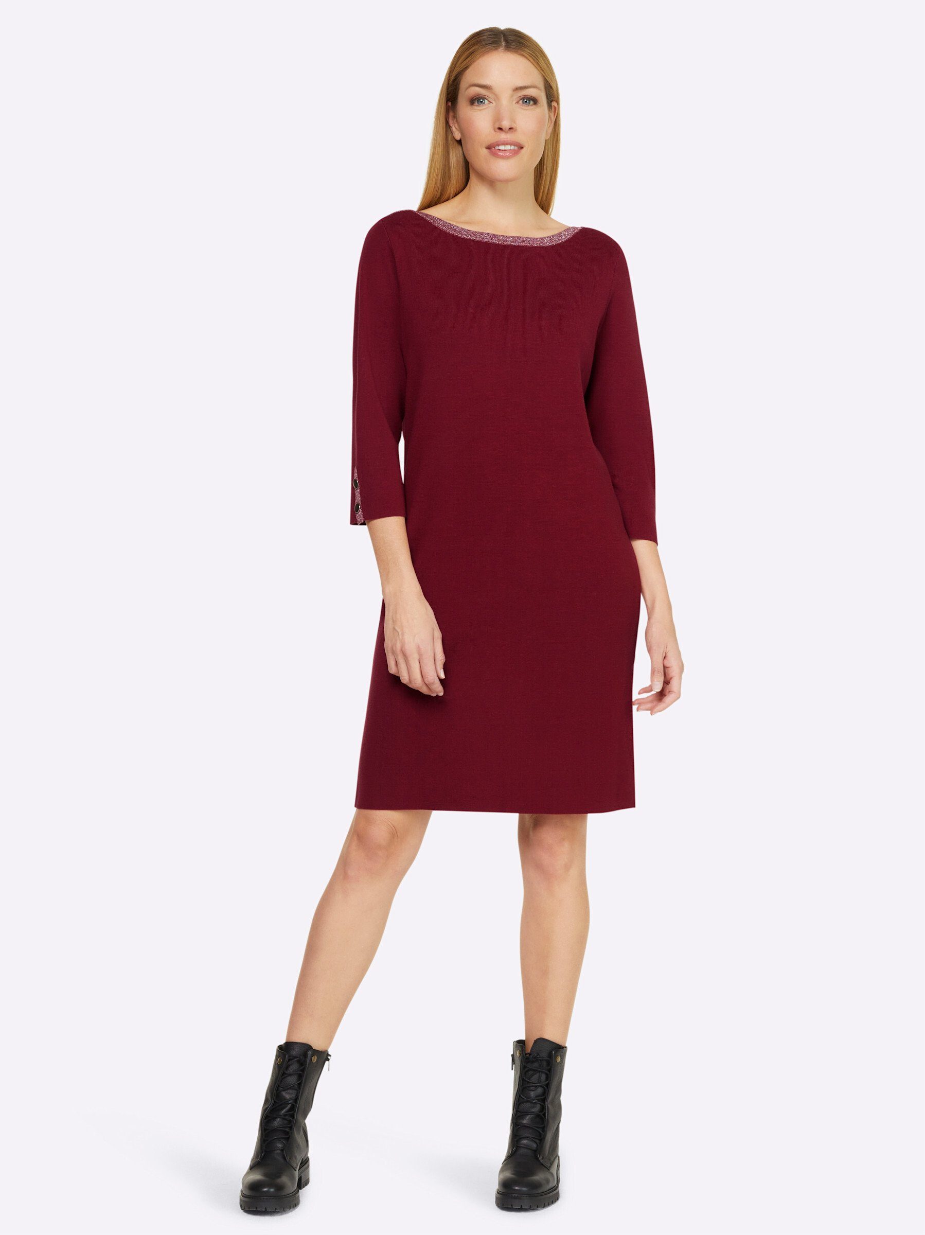 heine-strickkleid-mit-weitem-rundhals-ausschnitt