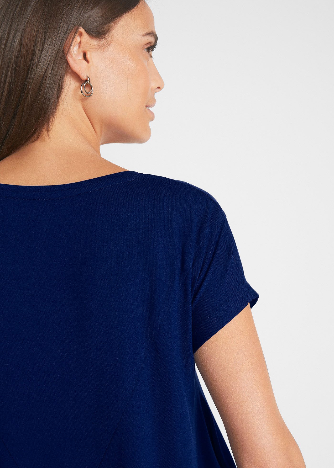 bonprix Longshirt A-Linie Passform, mit Eingrifftaschen, tiefer Rundhalsausschnitt