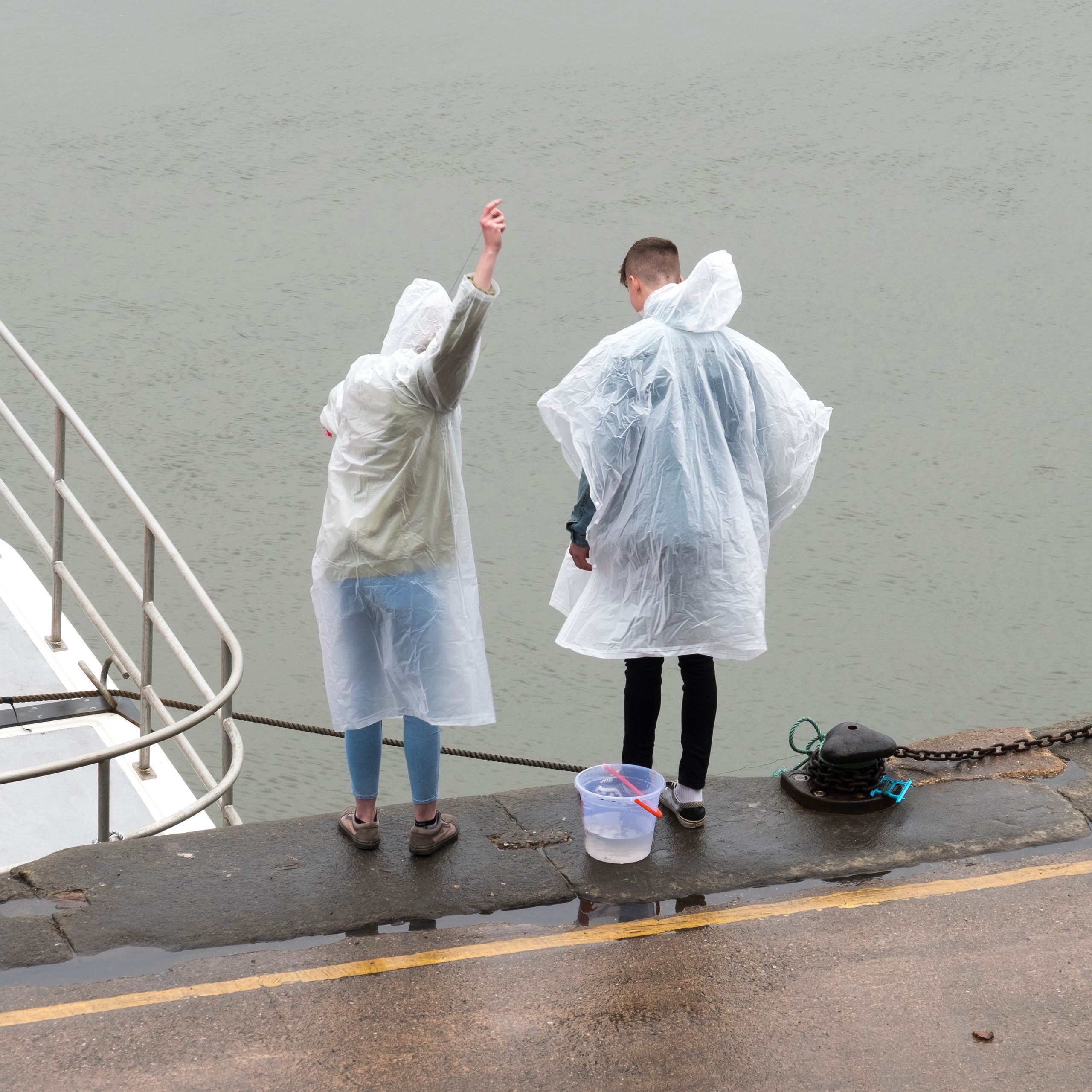 relaxdays Regenponcho Einweg Regenponcho 20er Set