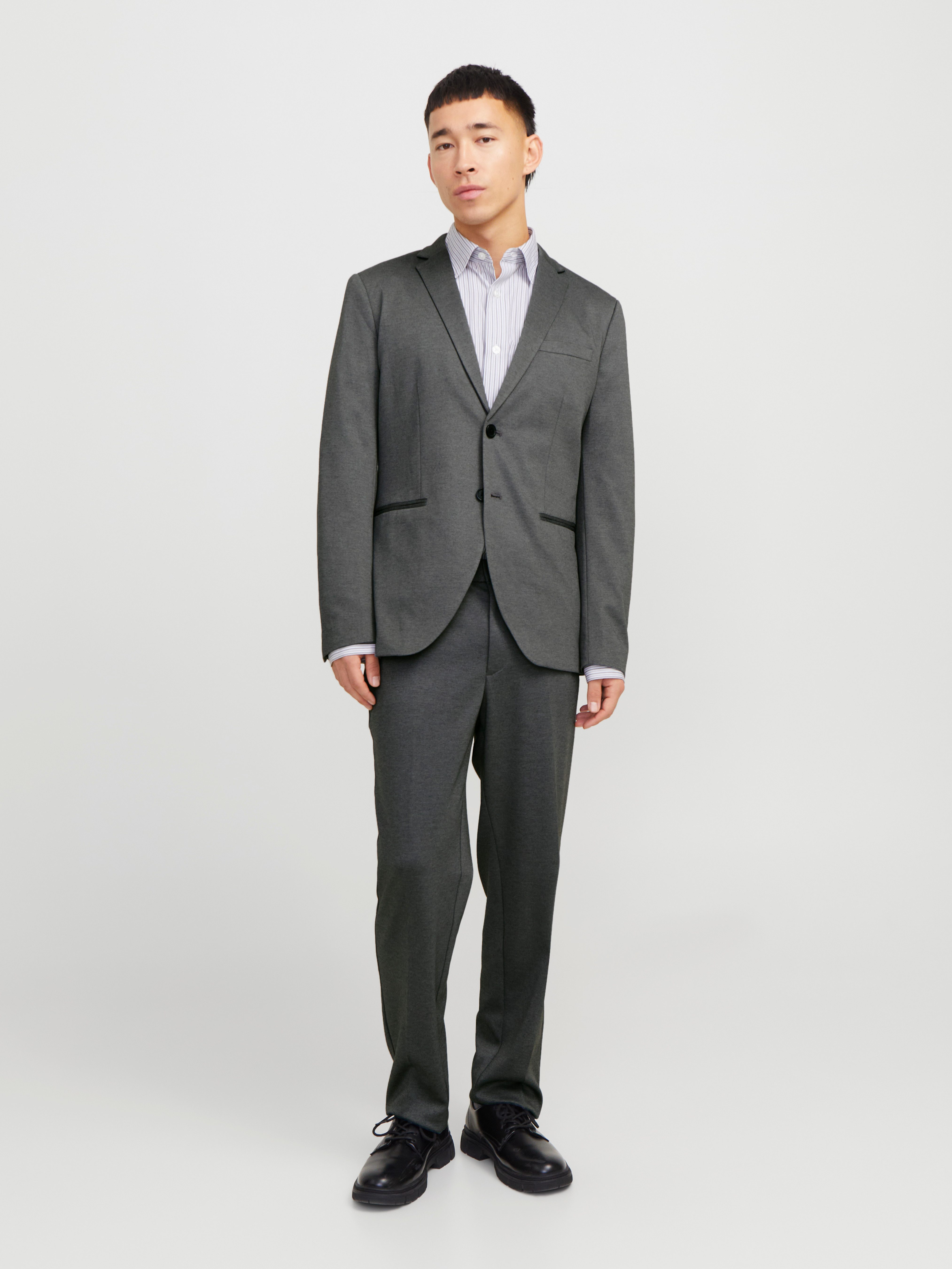 Jack & Jones Anzughose JPRJAXON Businesshose mit mittlerer Bundhöhe unifarben, modisch, slim fit, Materialmix