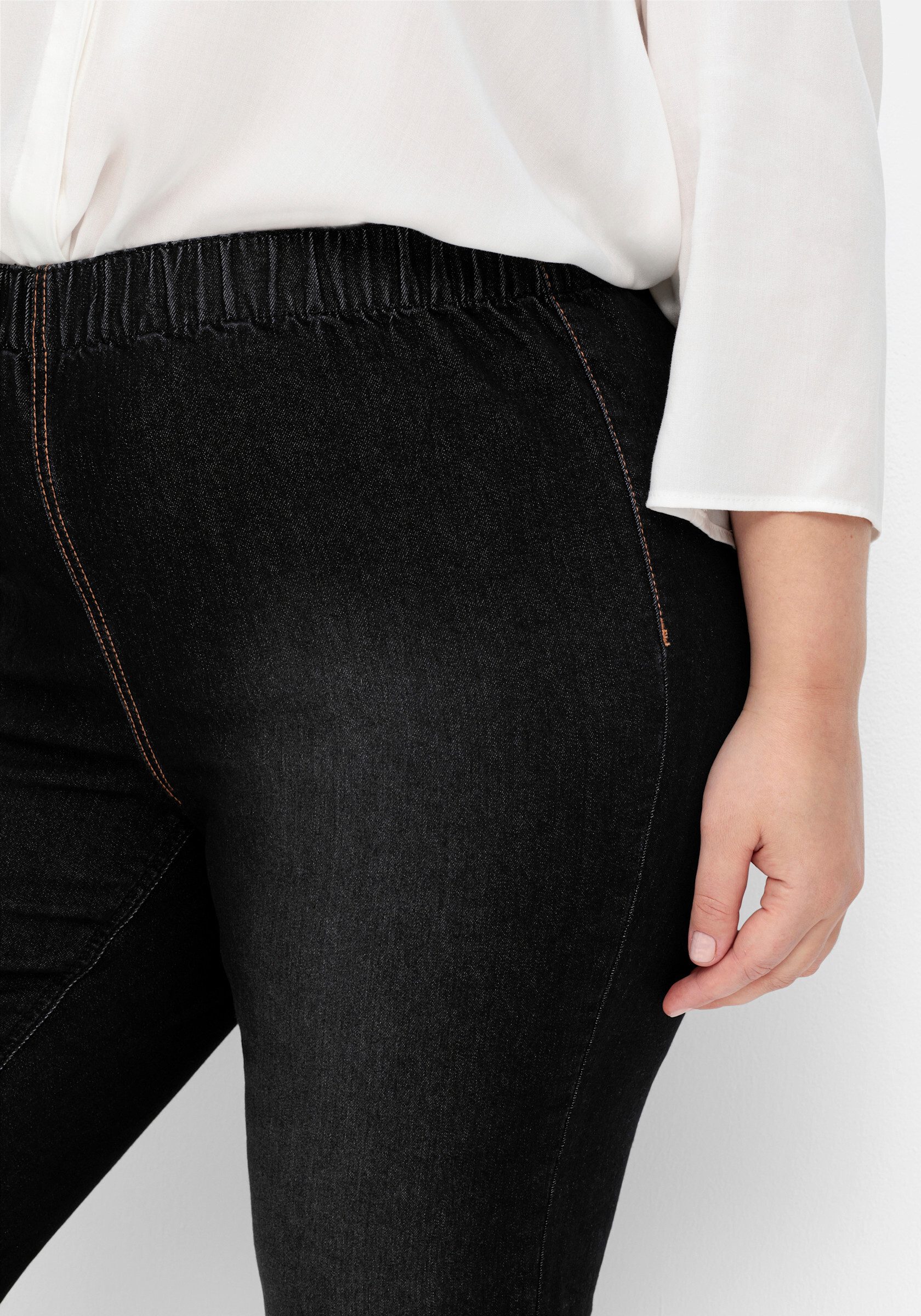 Sheego Bequeme Jeans Jeans-Leggings normal in individueller Waschung – Bild 5 von 5