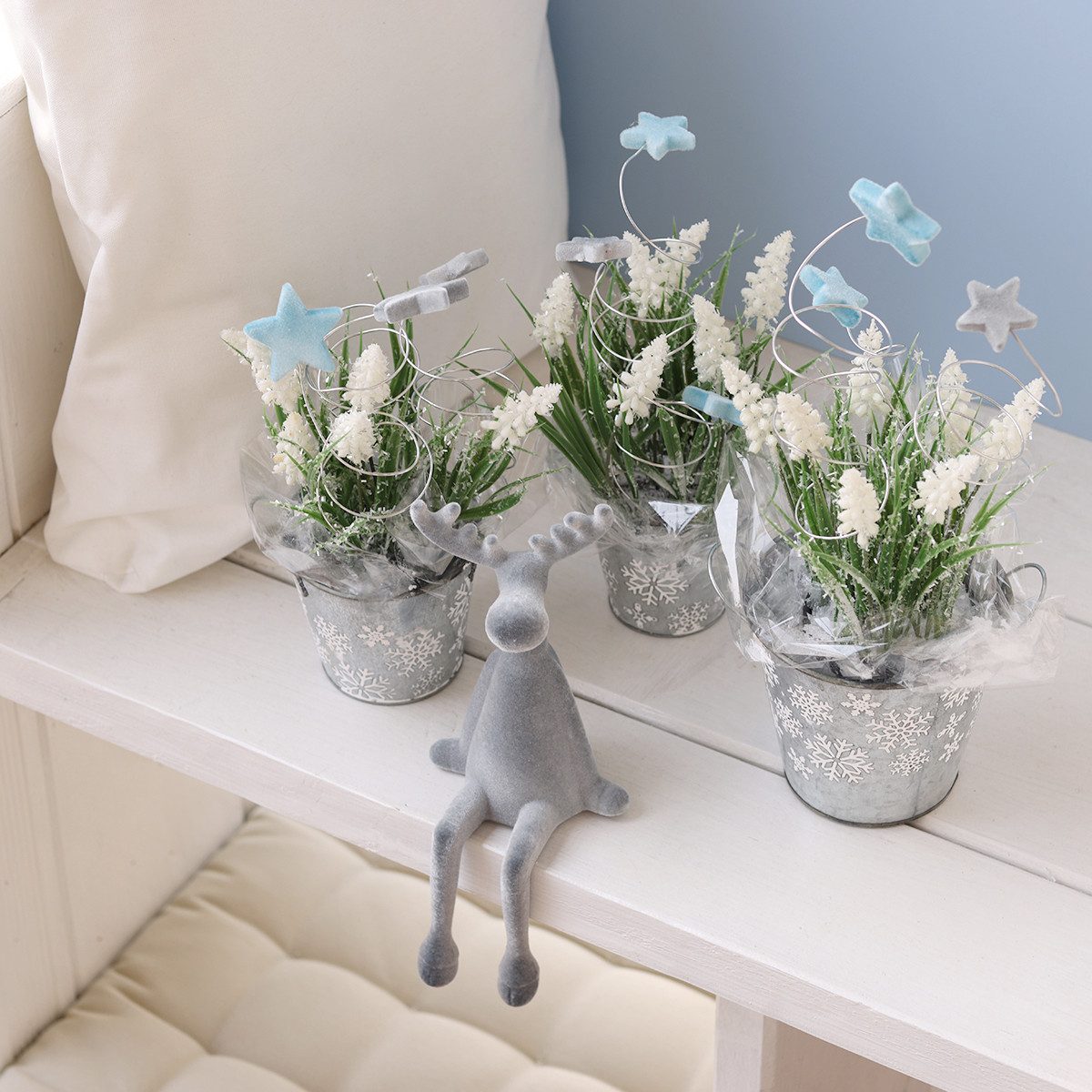 Florists Products Weihnachtsmann Kantenhocker Elch Weihnachtsdeko Grau 3er Set 31cm, 3 Stück
