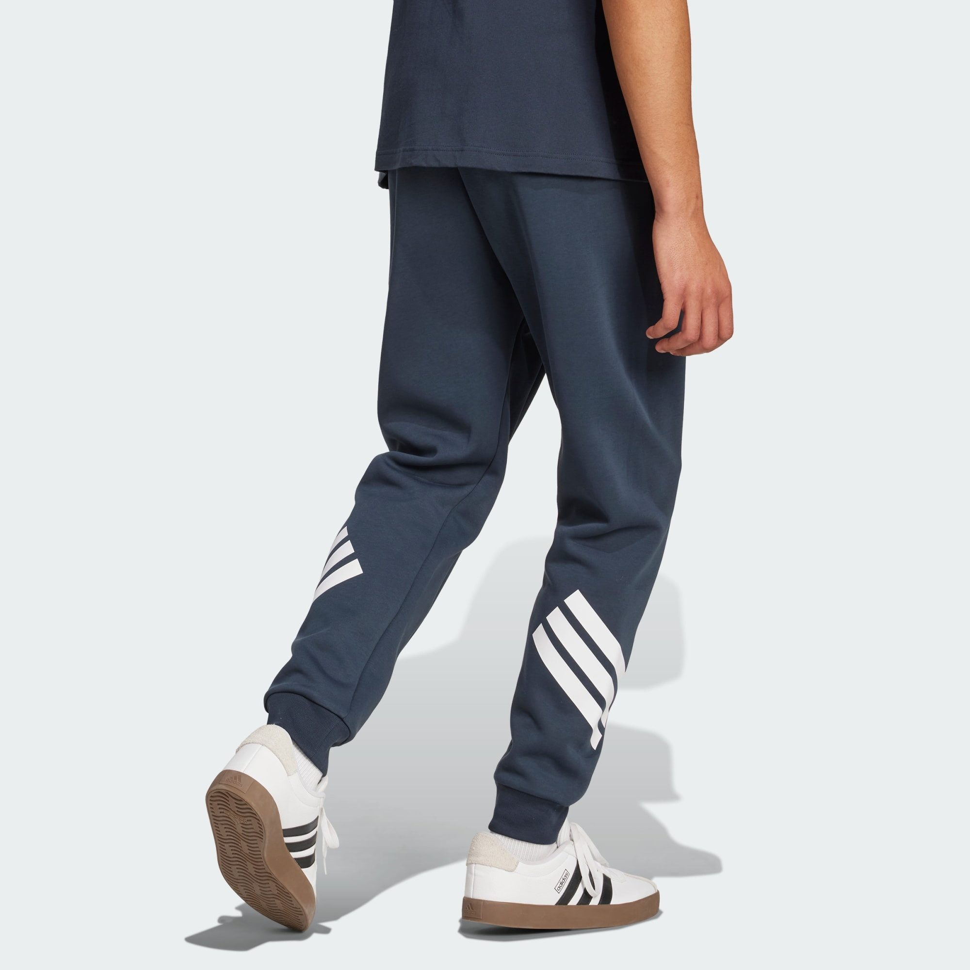 adidas Sportswear Trainingshose FUTURE ICONS 3-STREIFEN HOSE (1-tlg) günstig online kaufen