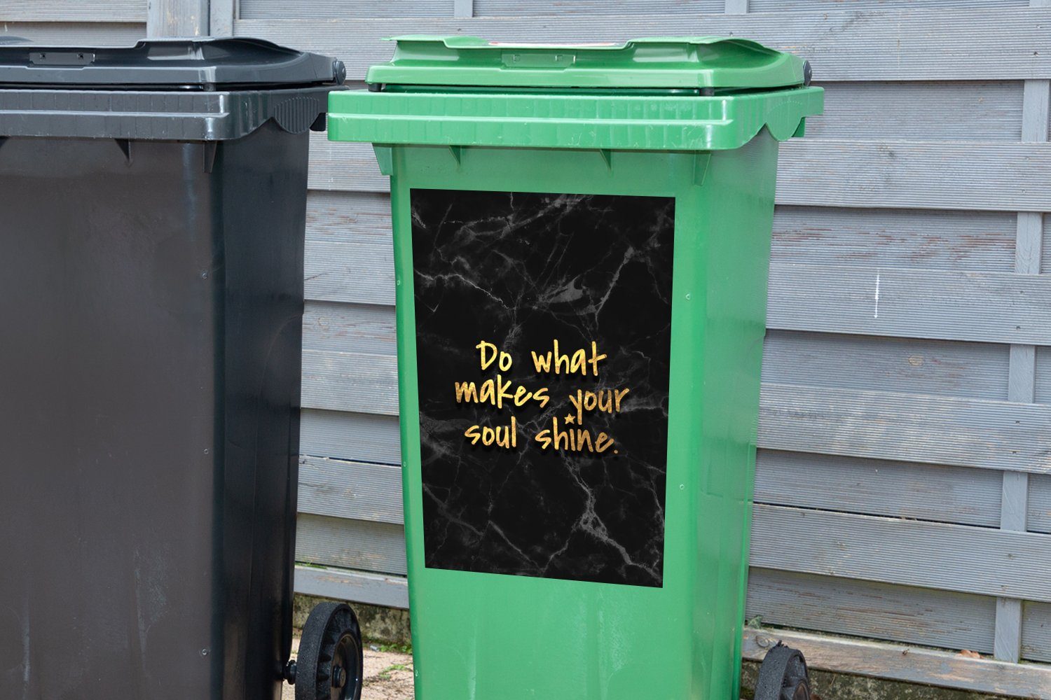 Mülltonne, Zitate - Gold Sticker, - Abfalbehälter Marmor Mülleimer-aufkleber, - St), Container, Wandsticker Glänzen (1 MuchoWow