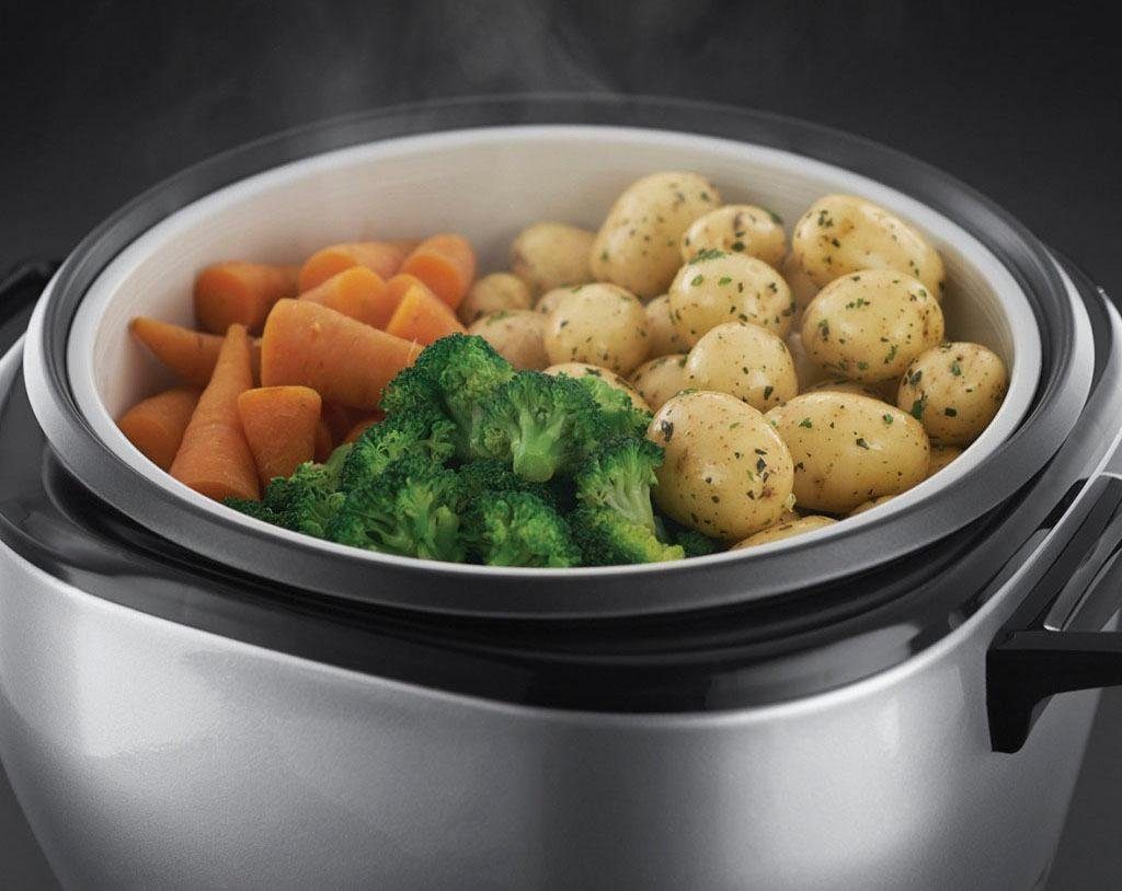 RUSSELL HOBBS Reiskocher 23570-56 MaxiCook, 1000 W, groß: 2,5 l, antihaftbeschitet, inkl. Dampfkorb, Reislöffel&Messbecher – Bild 4 von 5