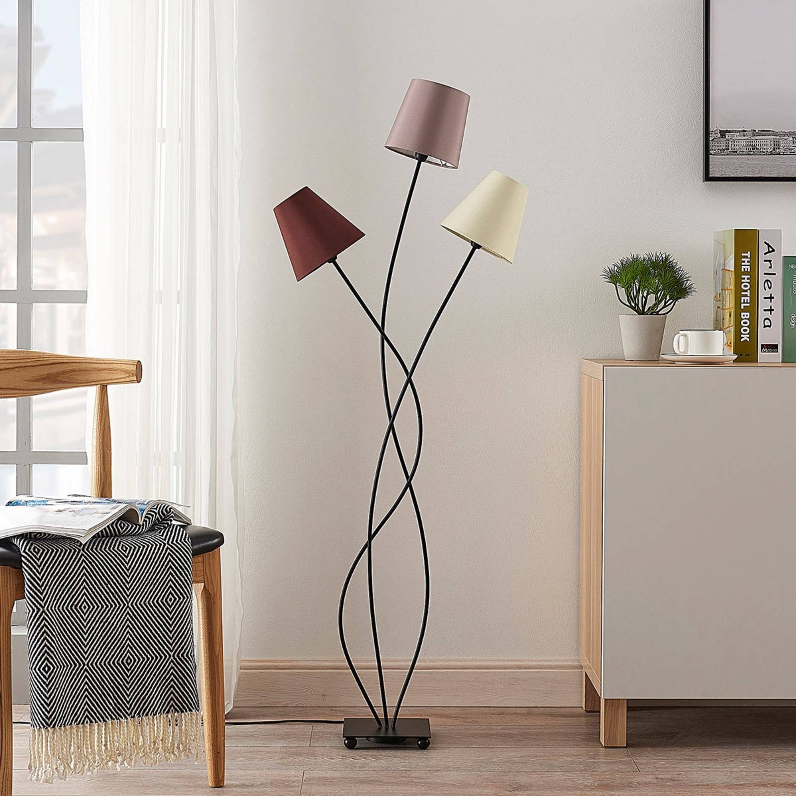 Lindby Stehlampe Melis, Creme IP20, 3 x 40 W